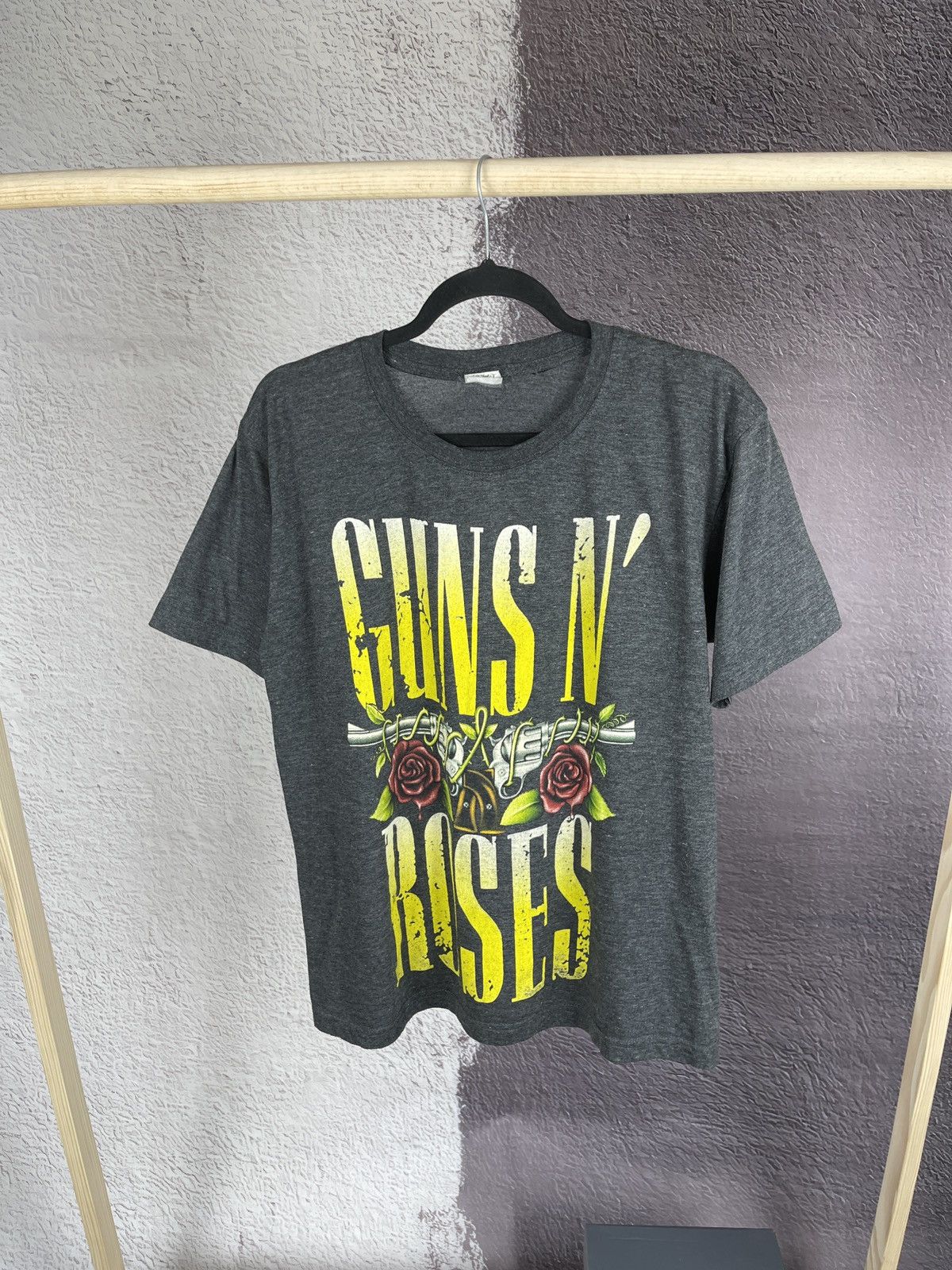 Band Tees Guns n’ Roses vintage y2k double side band tee shirt Size US S / EU 44-46 / 1 - 1 Thumbnail