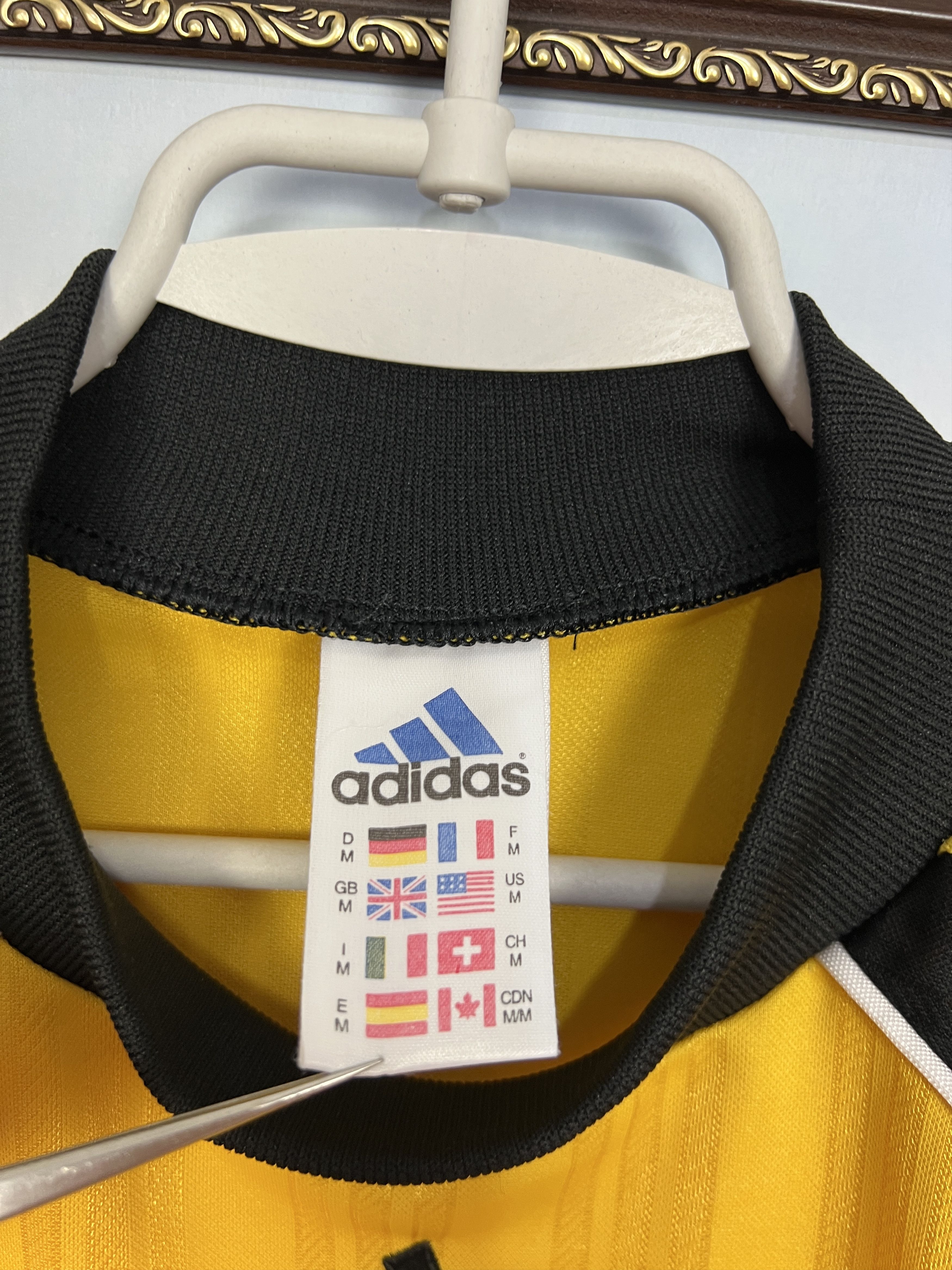 Adidas Vintage Football Template Long Sleeve Shirt Soccer Jersey Size US M / EU 48-50 / 2 - 6 Thumbnail