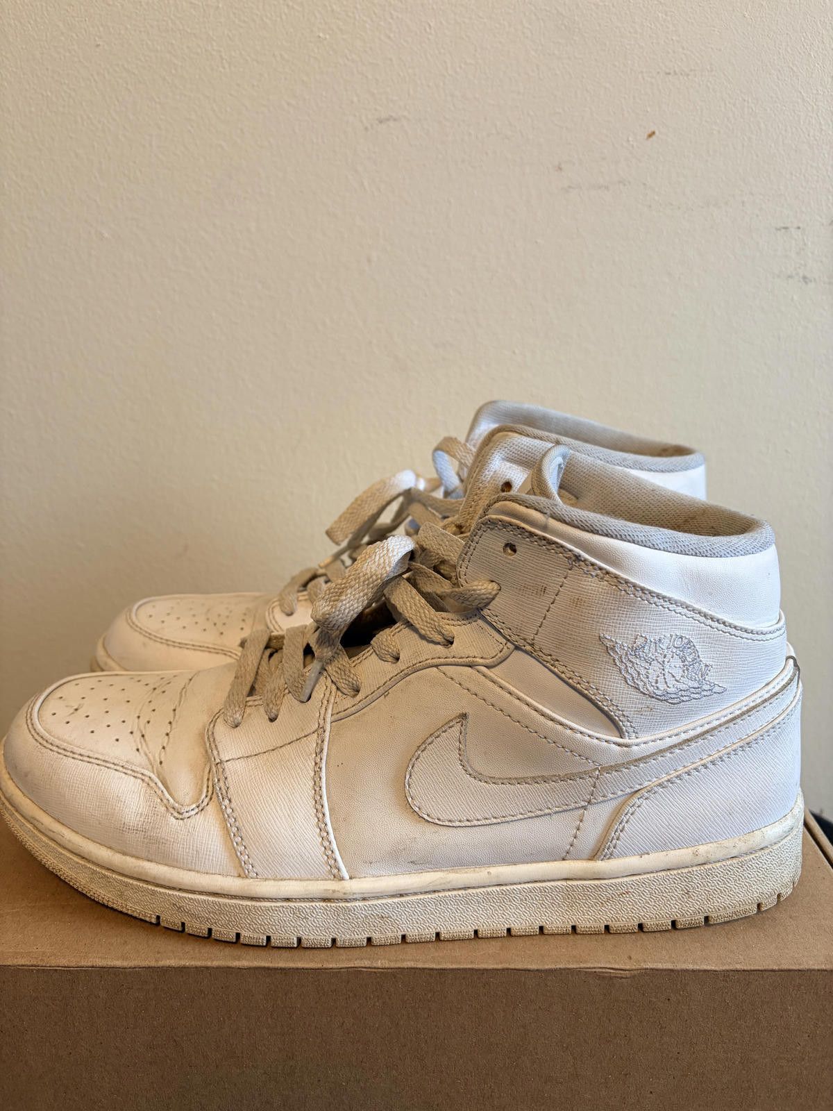 Jordan Brand Air Jordan 1 Mid Triple White Shoes (Size 11) Size US 11 / EU 44 - 3 Thumbnail