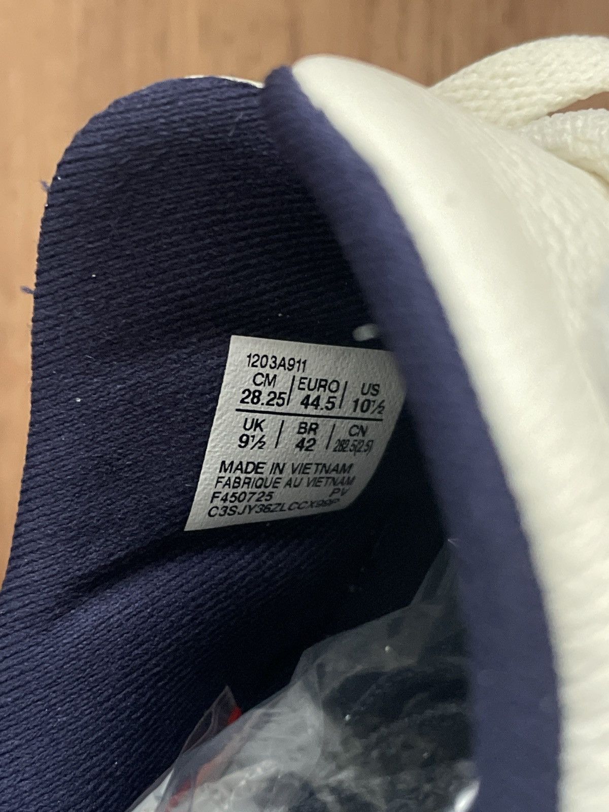 Asics × Kith Kith x Asics Gel Lyte 3.1 “World Fair - France” Size US 10.5 / EU 43-44 - 6 Thumbnail
