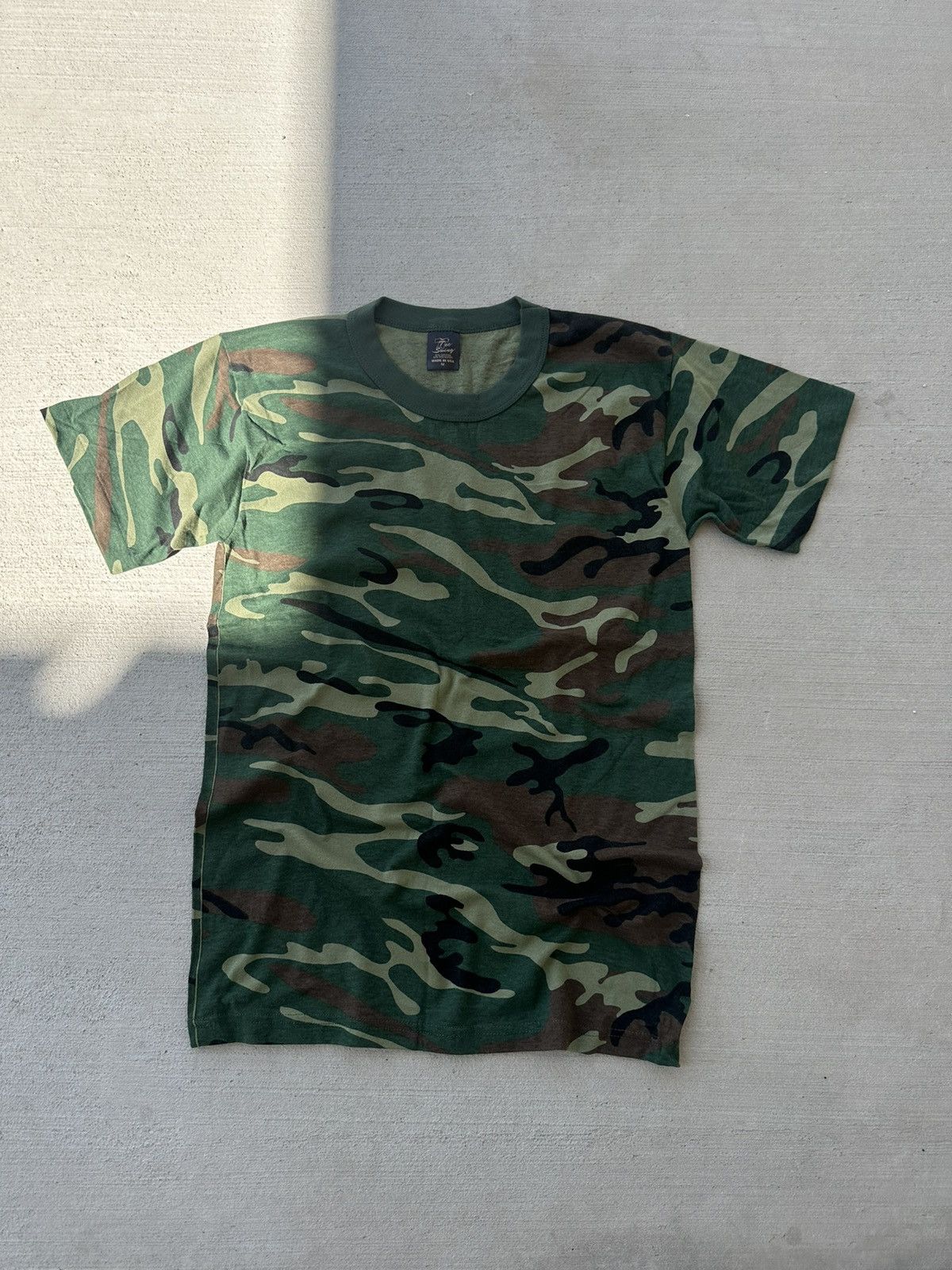 Vintage Vintage Camo Tee Size US M / EU 48-50 / 2 - 1 Thumbnail