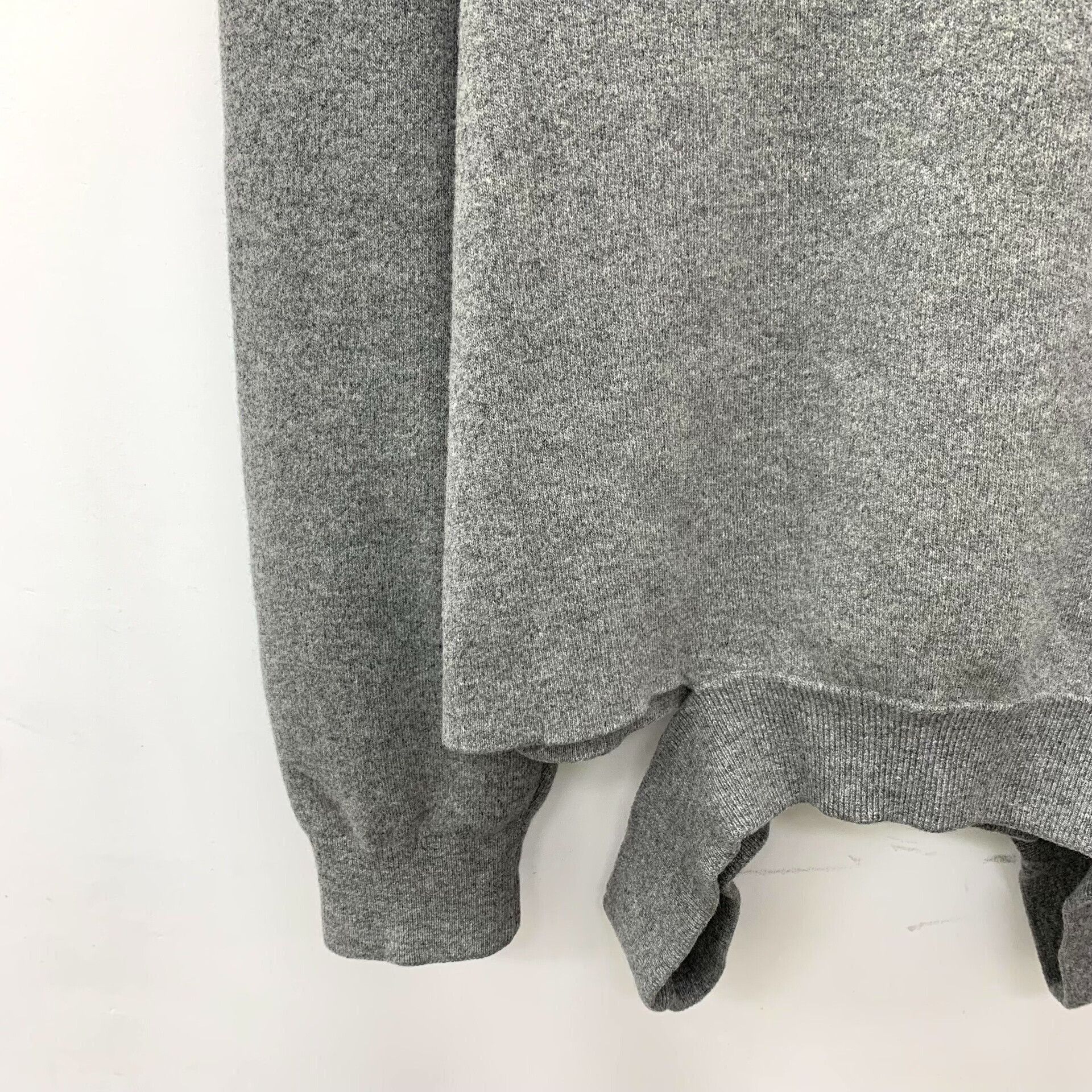Givenchy givenchy gray wool crew neck sweater Size US M / EU 48-50 / 2 - 4 Thumbnail