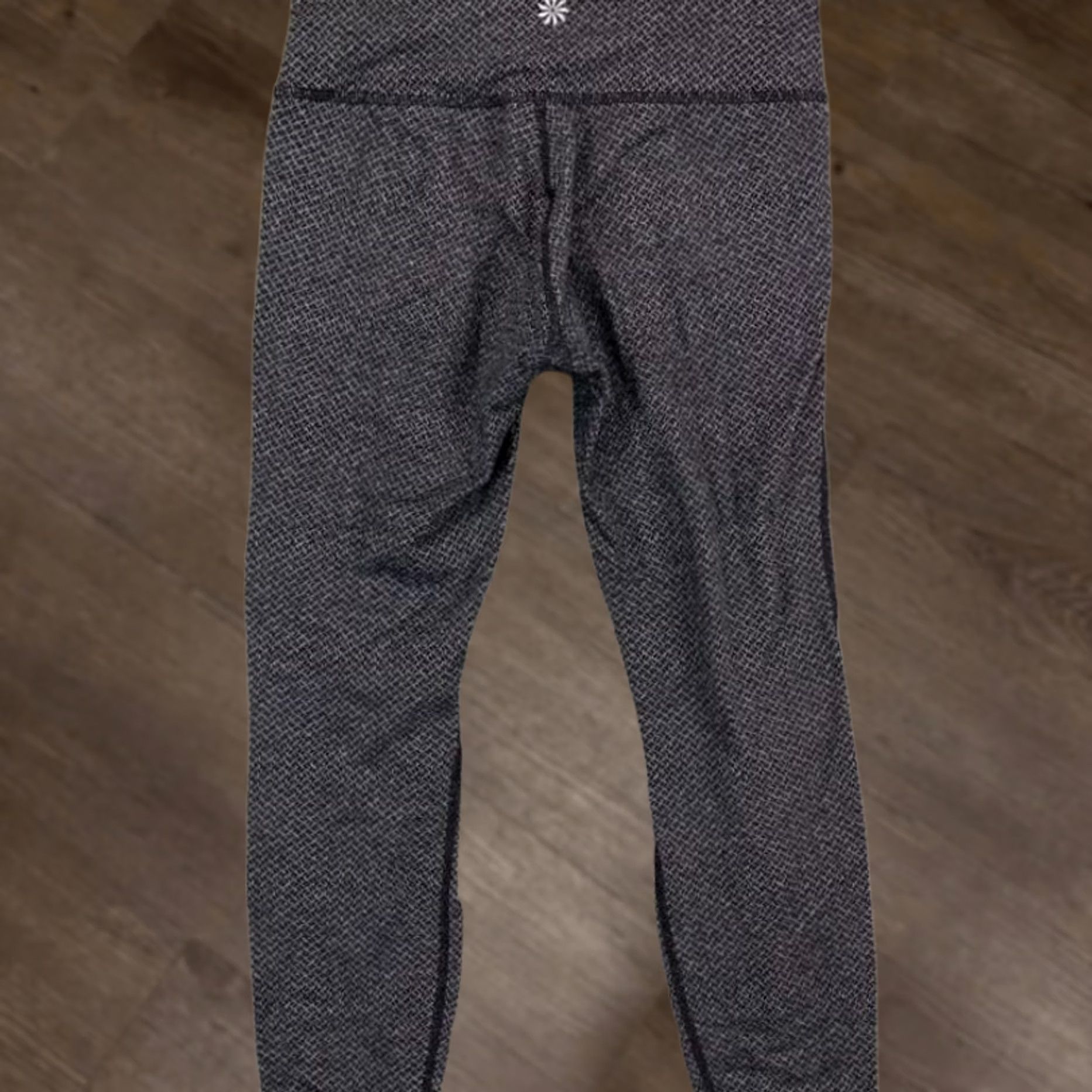 Athleta Athleta Leggings Womens XS Black Cropped Pull On Gym Yoga Ladies Size 26" / US 2 / IT 38 - 1 Thumbnail