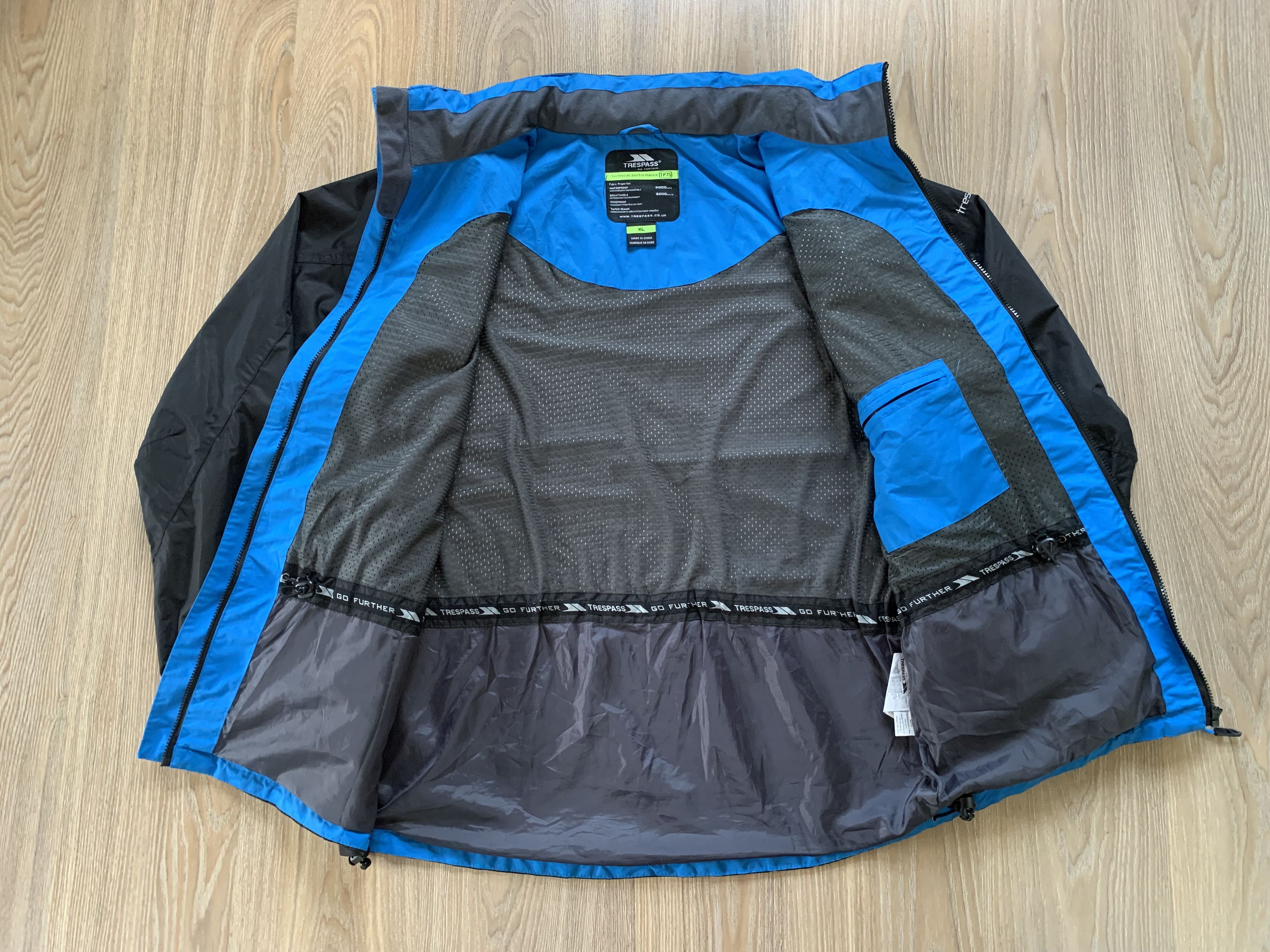 Other Trespass Waterproof Trekking Jacket Size US XL / EU 56 / 4 - 4 Thumbnail