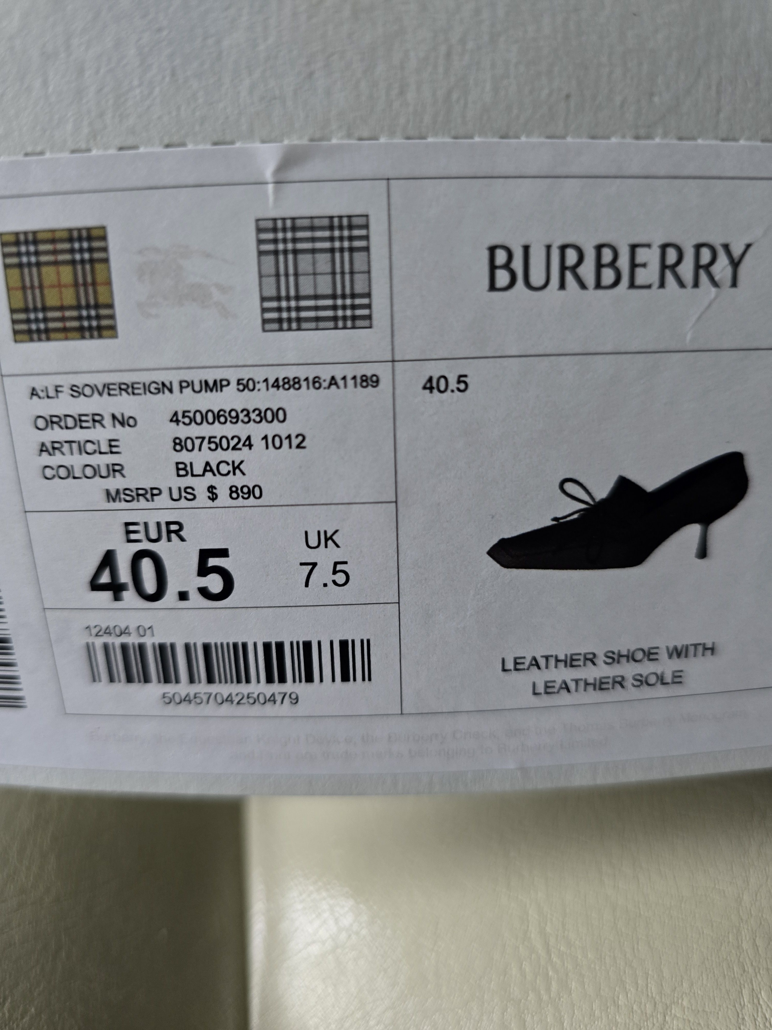 Burberry Burberry Black Leather Sovereign Court Pumps Size US 10.5 / IT 40.5 - 8 Thumbnail