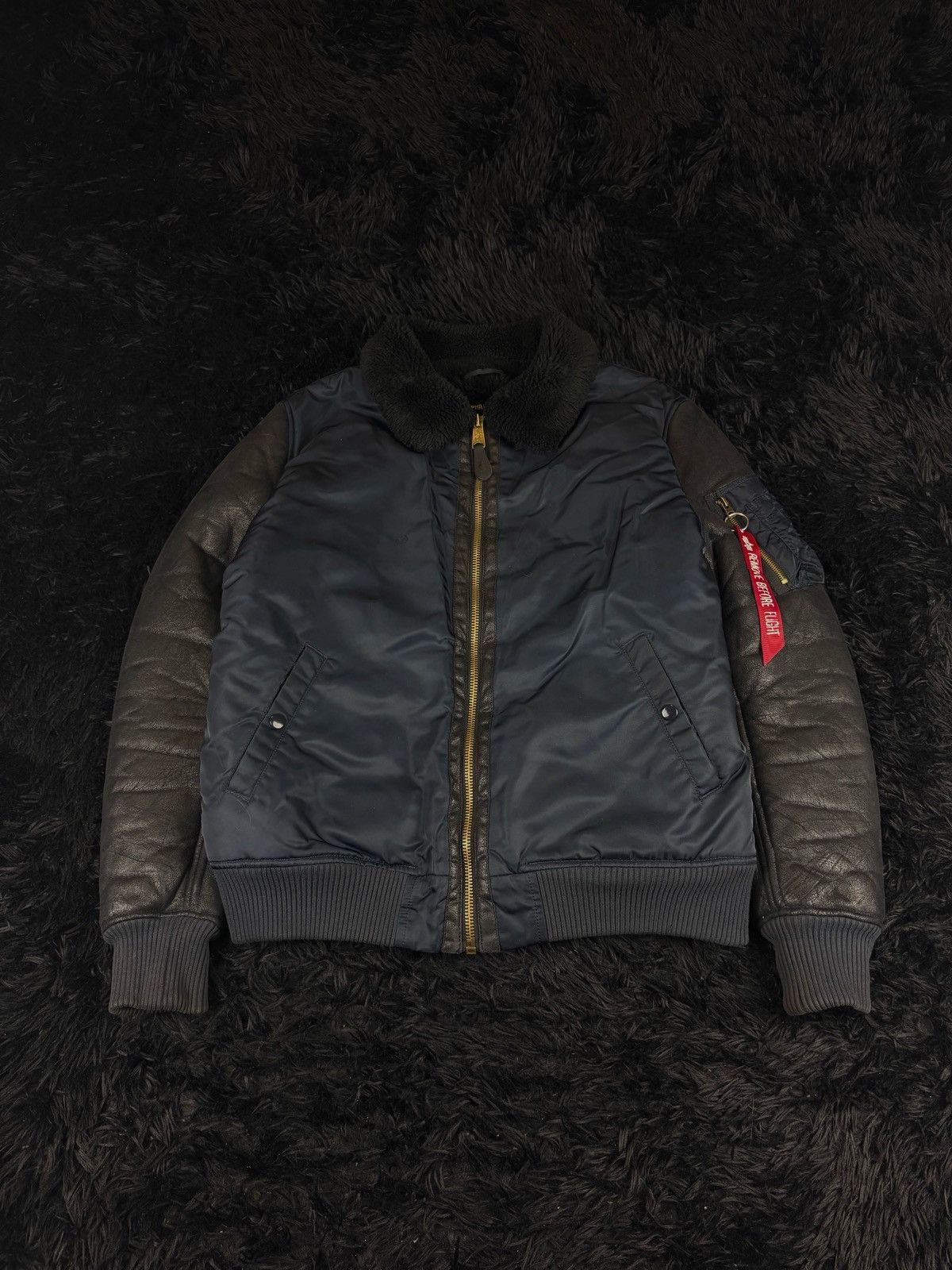 Alpha Industries Alpha Industries Hybrid Nylon Leather Sherpa Bomber Jacket Size US L / EU 52-54 / 3 - 1 Thumbnail