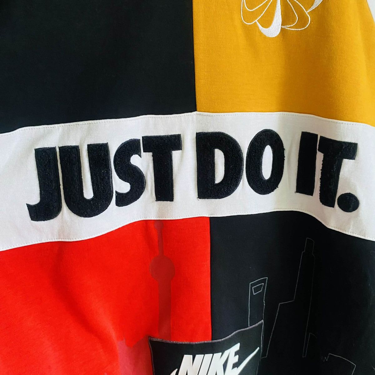 Nike NIKE NSW CREW SHANGHAI Size US XL / EU 56 / 4 - 4 Thumbnail