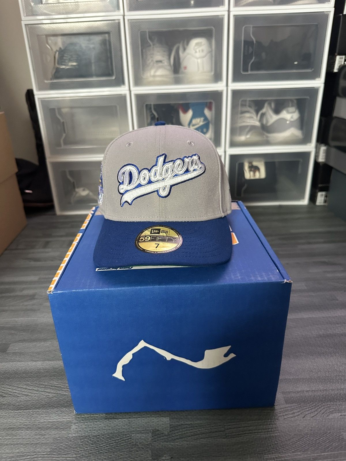 New Era Los Angeles Dodgers 50th Anniversary size 7 Fitted Size ONE SIZE - 2 Thumbnail