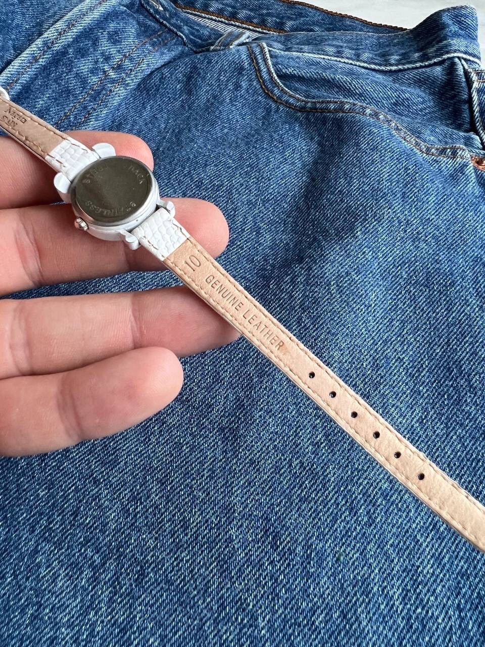 Japanese Brand × Vintage Vintage Japanese style Hello Kitty Watch Futuristic White Size ONE SIZE - 8 Thumbnail