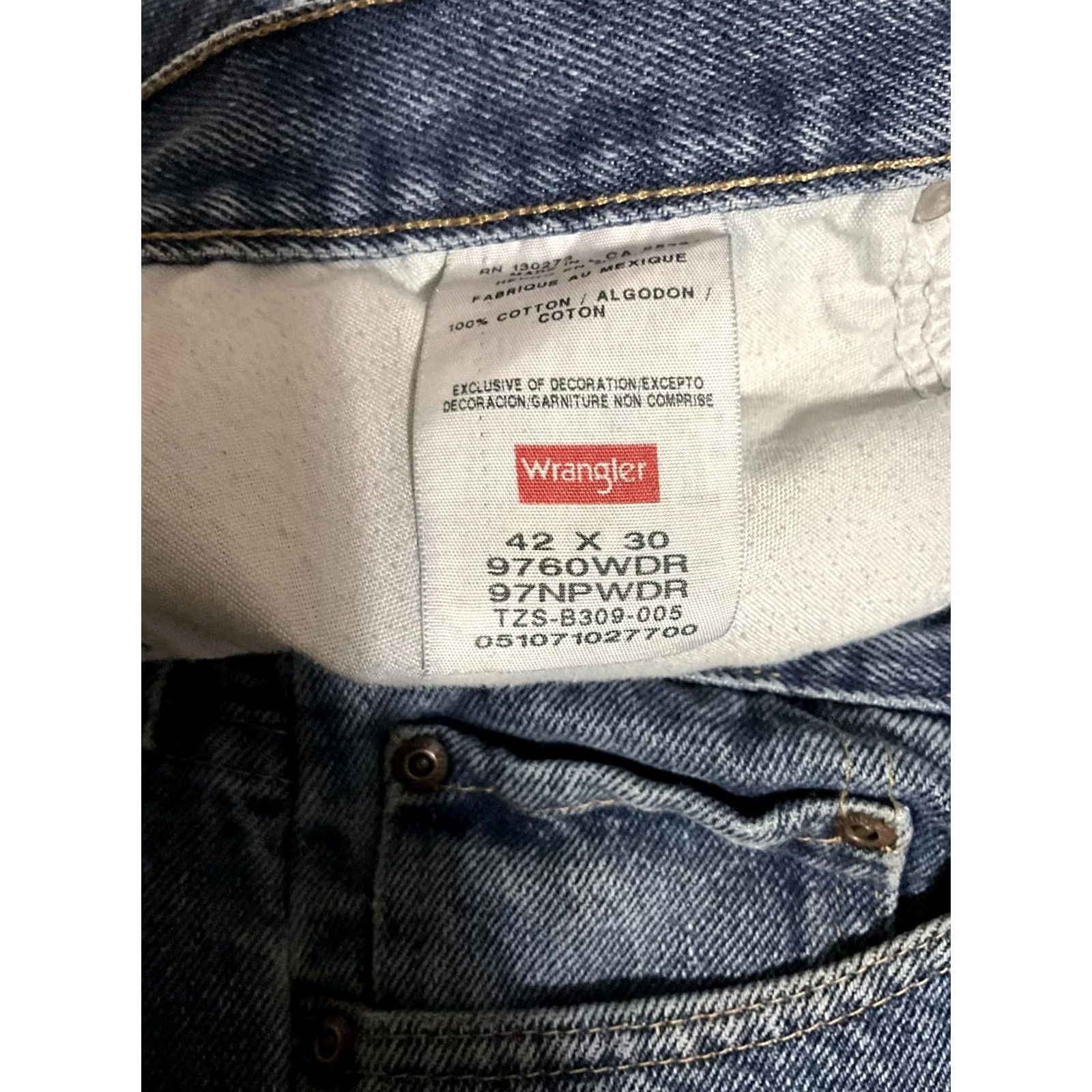 Wrangler Wrangler Jeans Denim 42x30 Big & Tall Men Classic Denim Jeans 42 Big & Tall Mens Blue Denim Button Closure Cotton Blend Solid 42 Mens Jeans Size US 42 / EU 58 - 2 Thumbnail