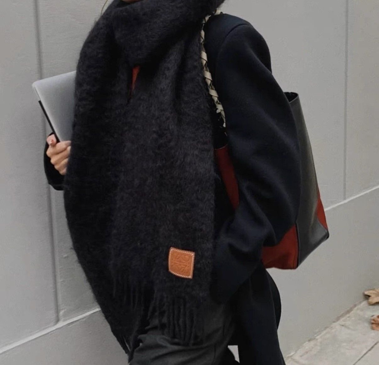 Loewe Loewe Mohair & Wool Scarf J42 Size ONE SIZE - 5 Thumbnail