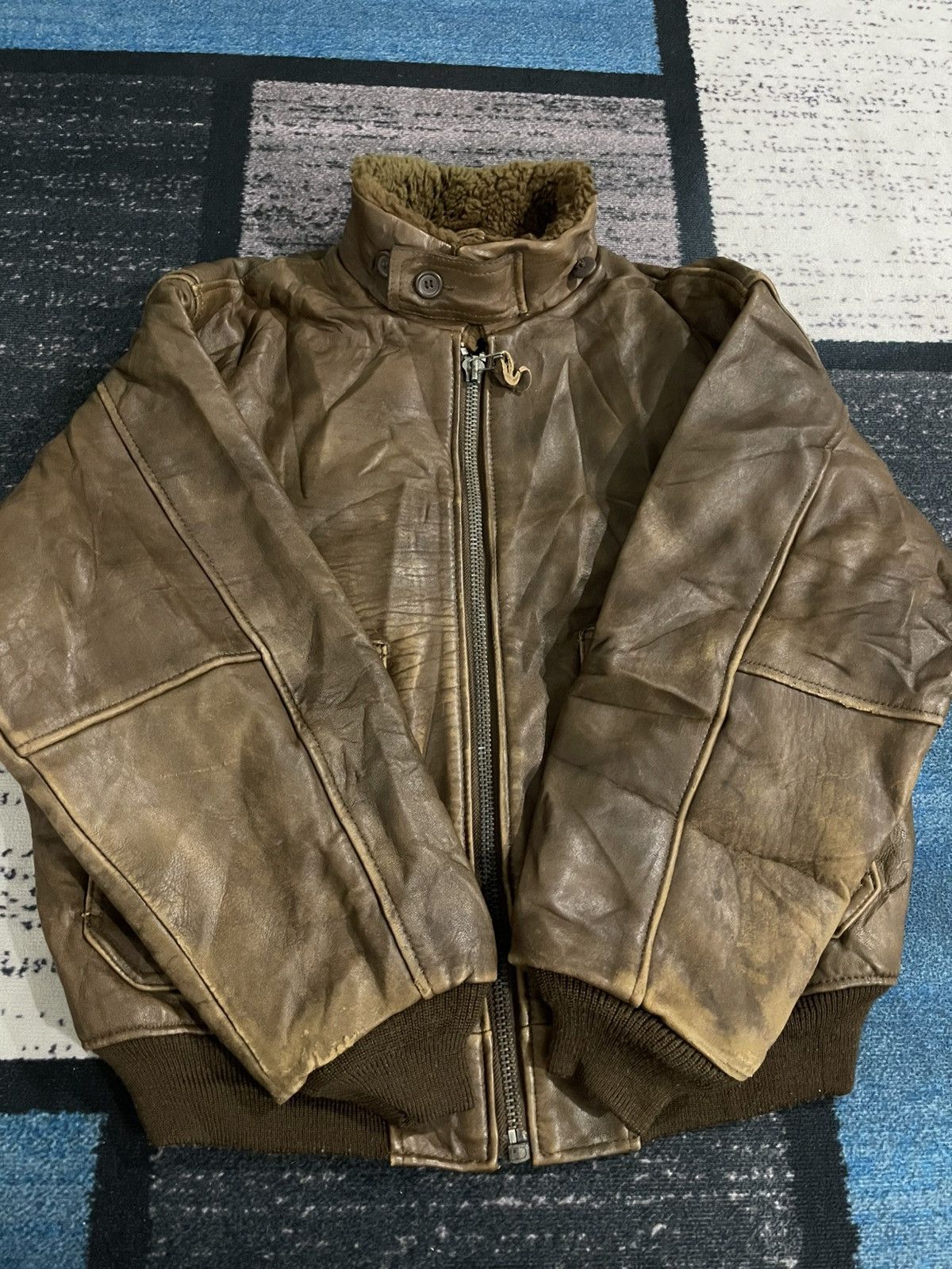 Vintage Vintage Sheep Leather Bomber Jacket Size US L / EU 52-54 / 3 - 10 Thumbnail