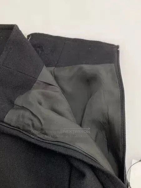 Comme des Garcons COMME des GARÇONS Black Wool Skirt. Size 31" - 3 Thumbnail
