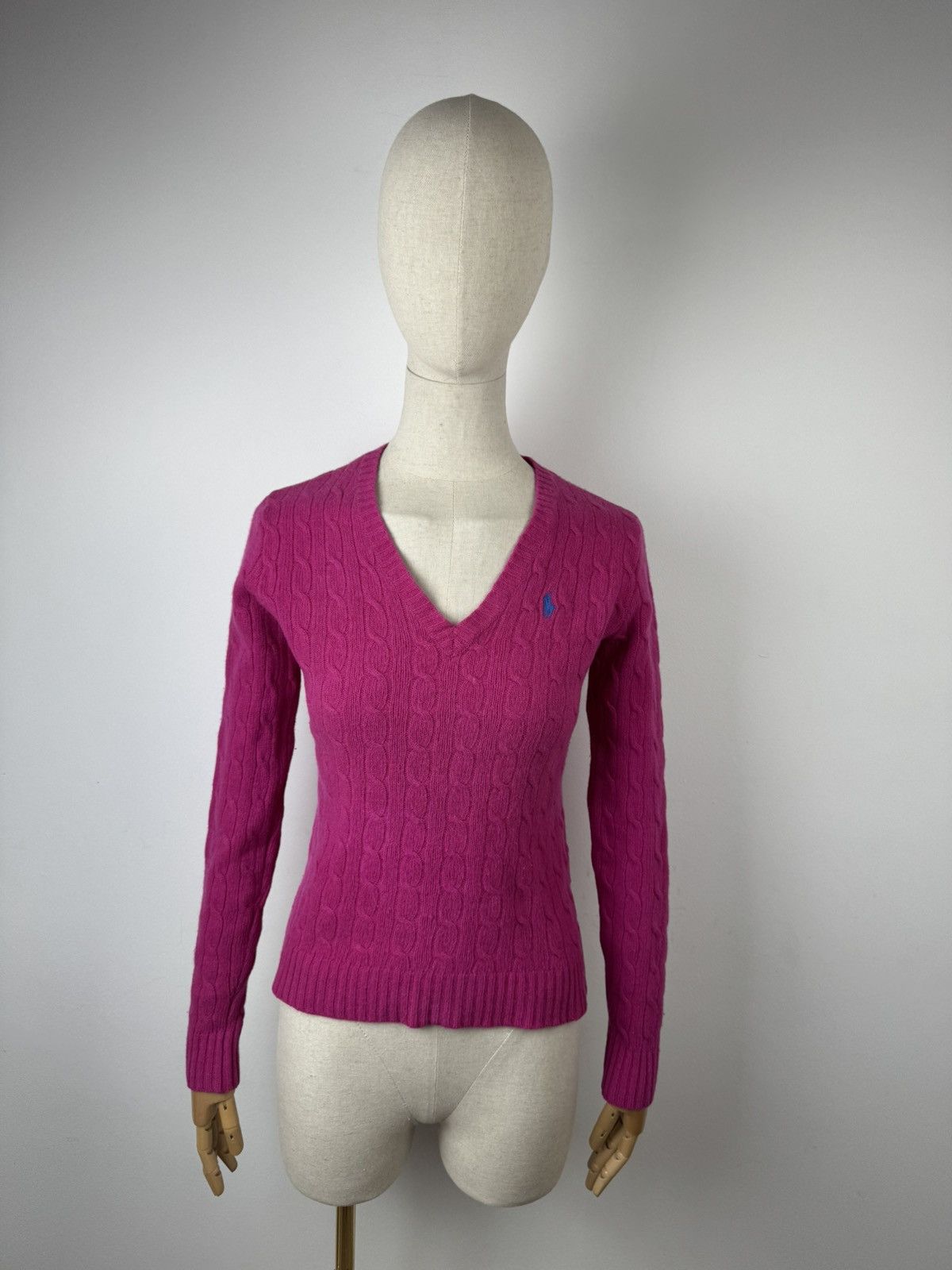 Ralph Lauren Vintage Ralph Lauren Sport Wool V-Neck Cable Knit Sweater Size M / US 6-8 / IT 42-44 - 1 Thumbnail