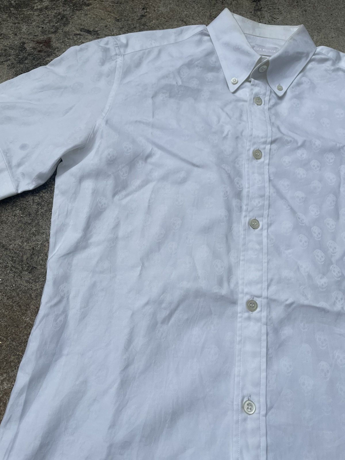 Alexander McQueen Alexander Mcqueen Skull Fullprint Brad Pitt Shirt Size US S / EU 44-46 / 1 - 4 Thumbnail