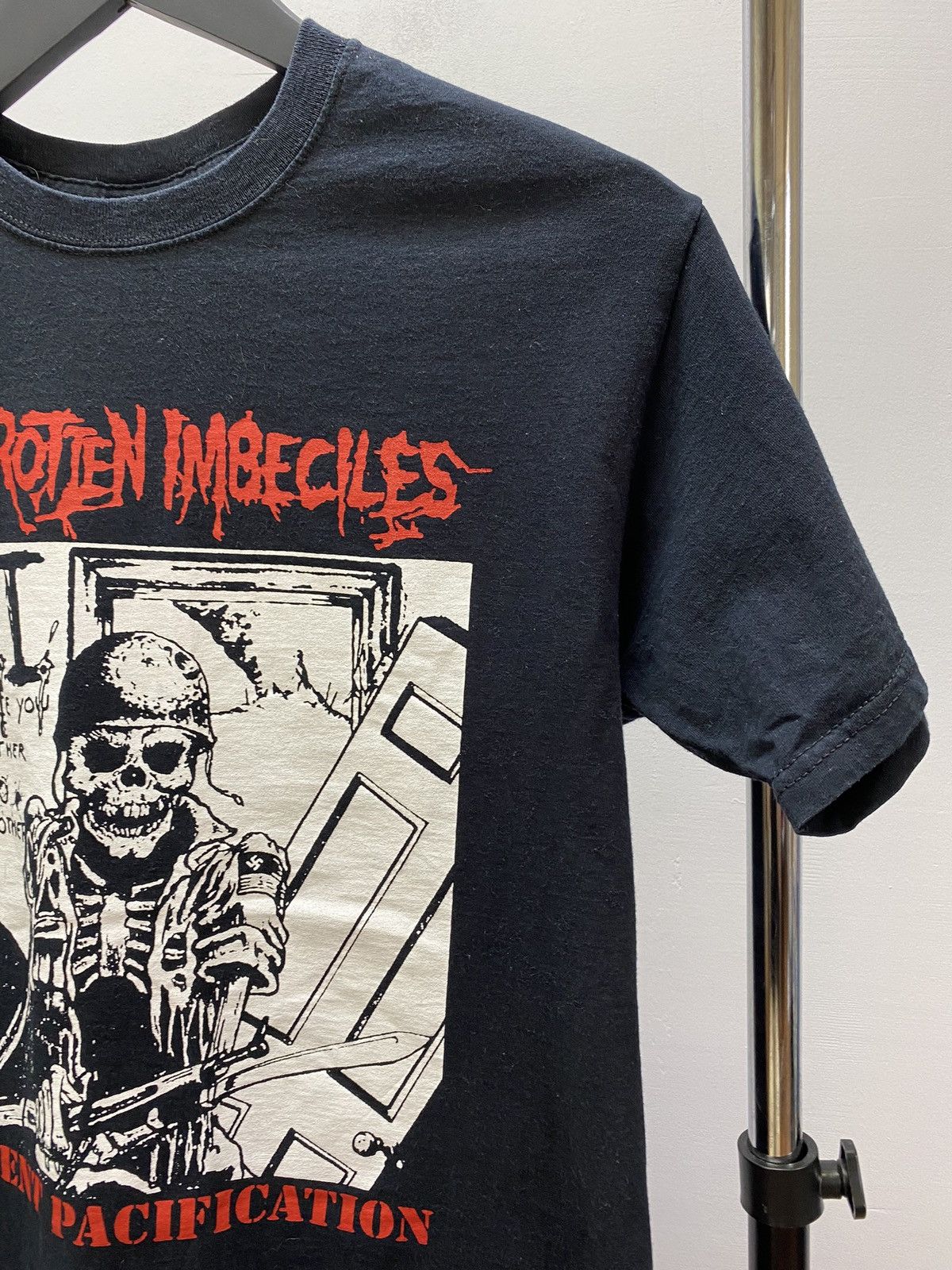 Band Tees Vintage DRI Dirty Rotten Imbeciles Violent Pacification Tee Size US M / EU 48-50 / 2 - 7 Thumbnail