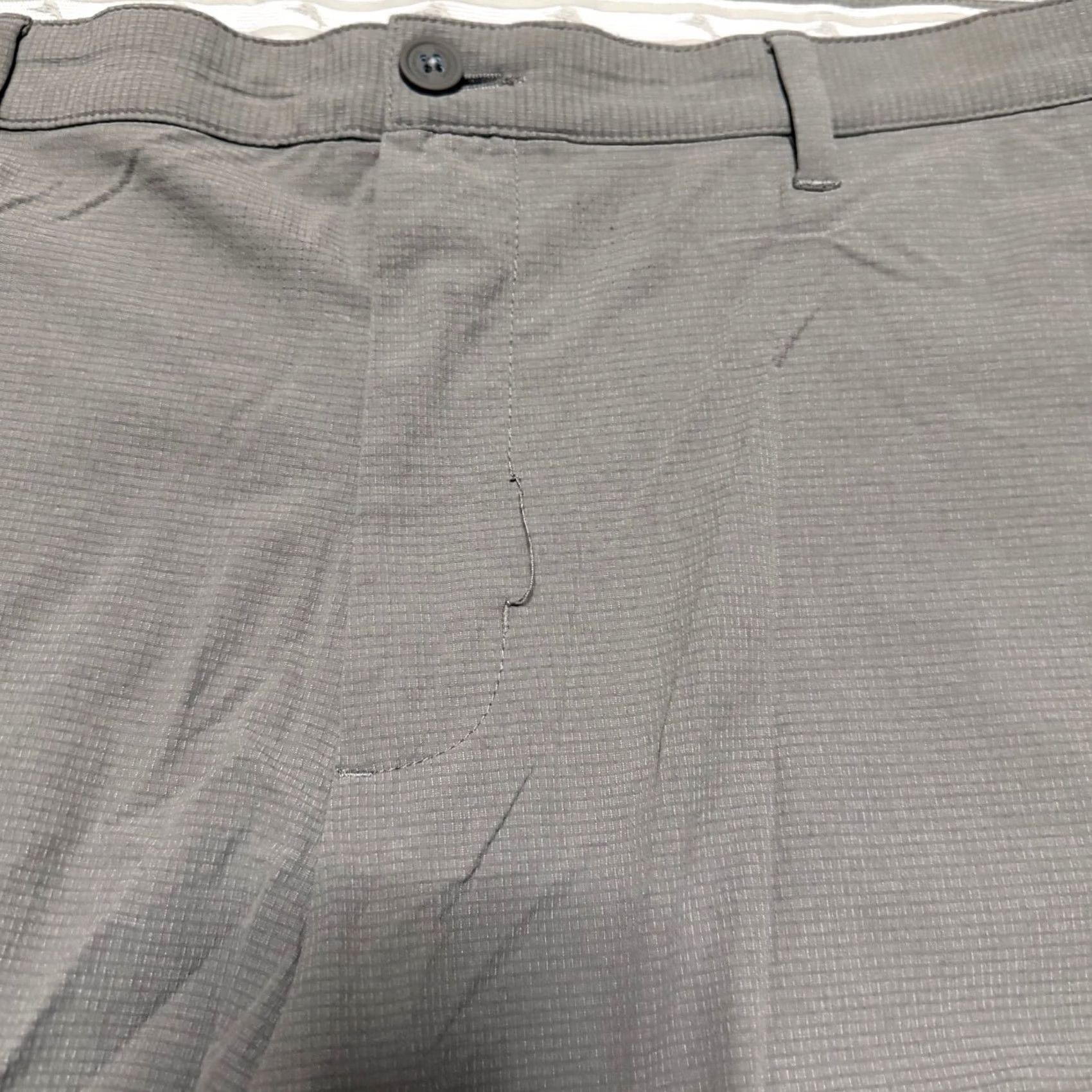 Tommy Bahama Tommy Bahama Mens Gray Performance Nylon Blend Shorts 42 Size US 42 / EU 58 - 2 Thumbnail
