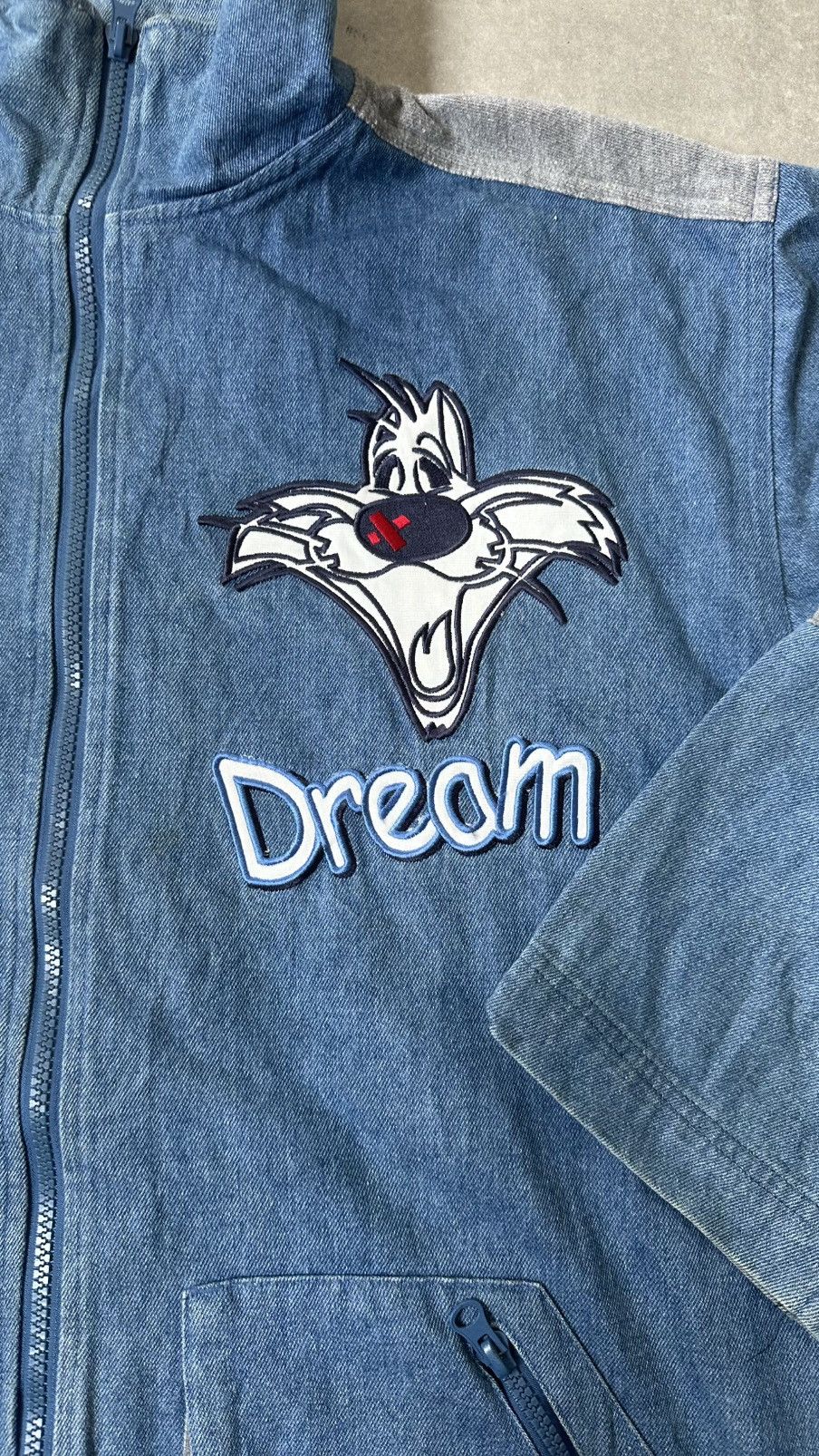 Cartoon Network VINTAGE NEW YORK CLUB DANIEL’S DREAM JACKET Size US L / EU 52-54 / 3 - 4 Thumbnail