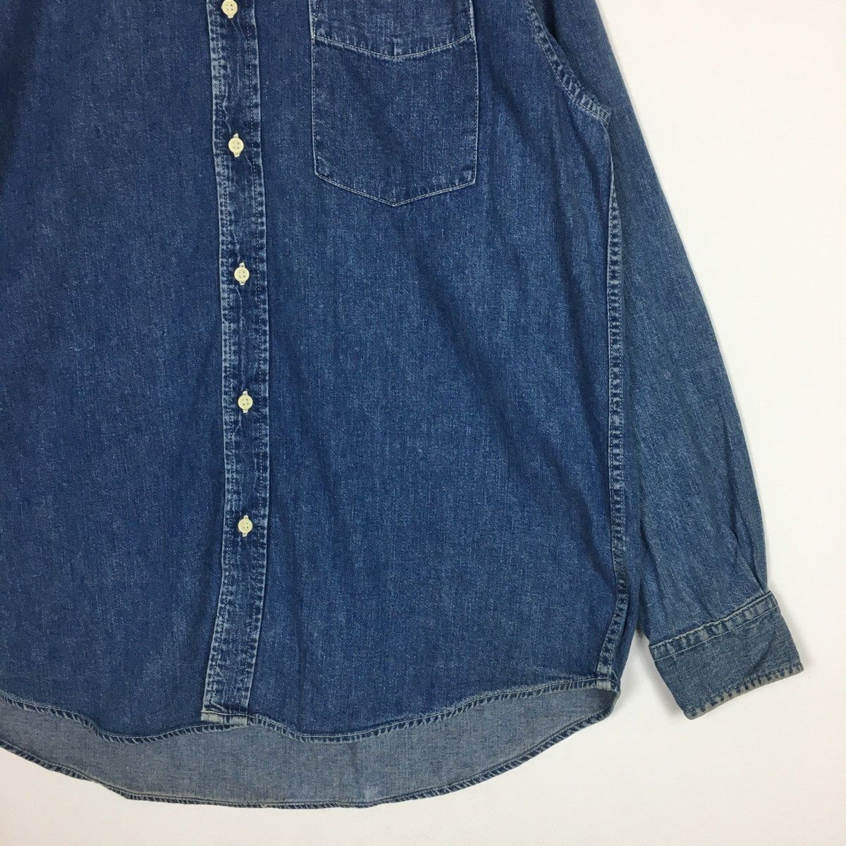 Uniqlo Vintage Uniqlo Single Pocket Denim Shirt Size US L / EU 52-54 / 3 - 3 Thumbnail