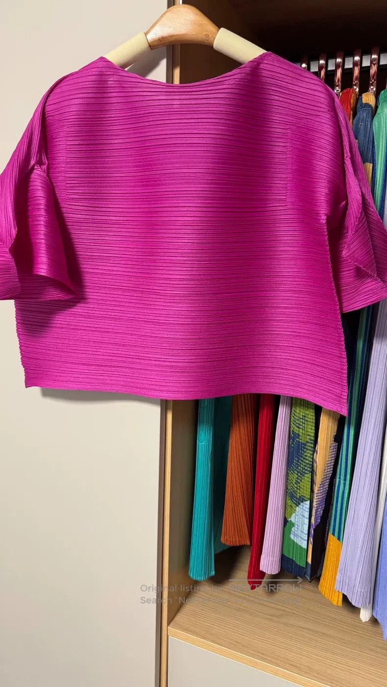 Issey Miyake Issey Miyake Rose Red Puff Sleeve Short Top Size L / US 10 / IT 46 - 1 Thumbnail