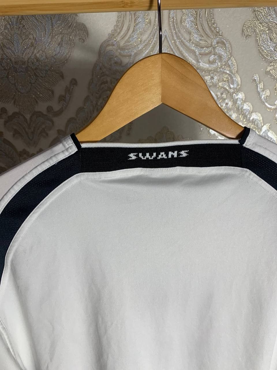 Vintage Macron FC Swansea City England Retro Soccer Jersey Y2K 90s Size US L / EU 52-54 / 3 - 7 Thumbnail