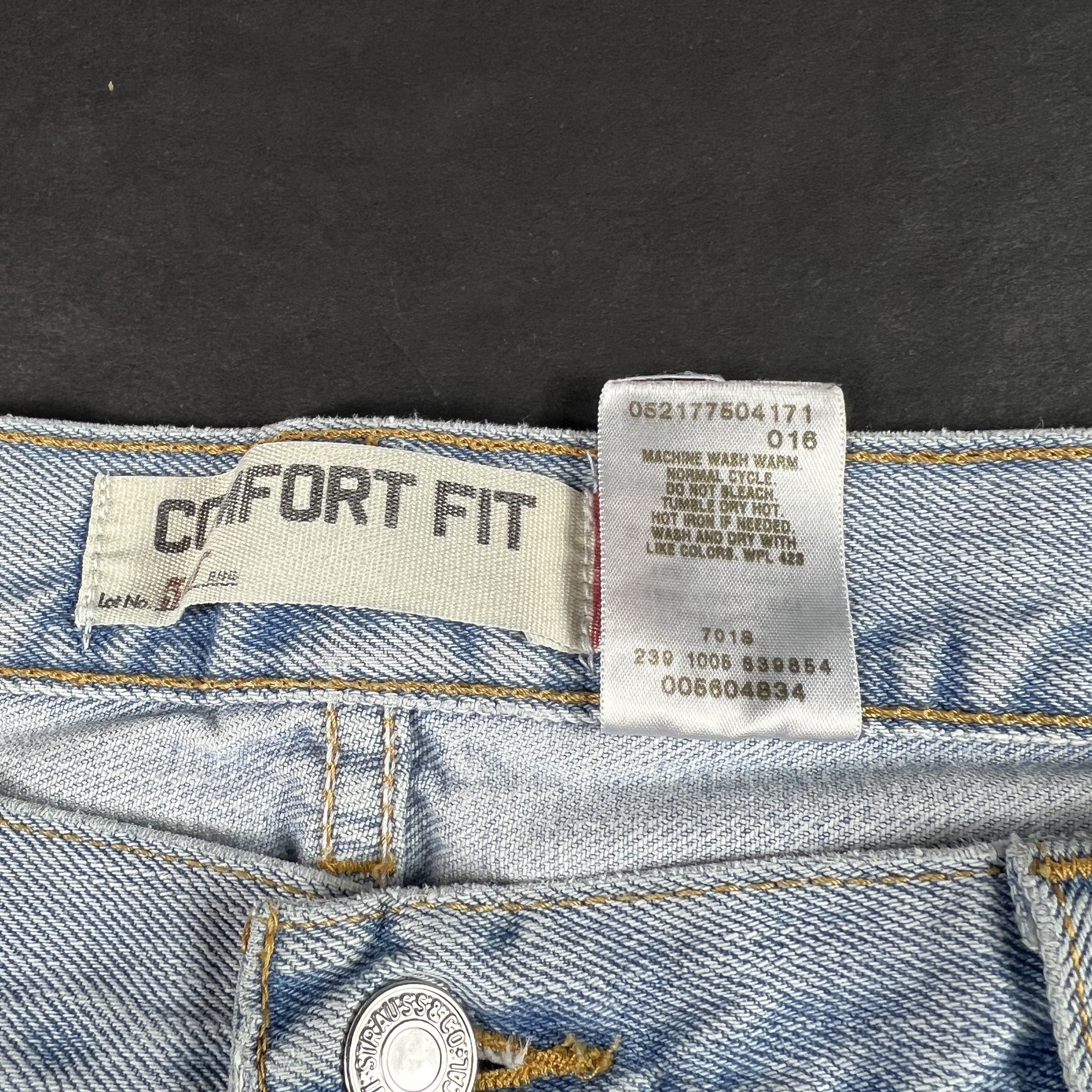 Levi's × Vintage Y2K Levi's Jeans 560 Loose Tapered Light Blue Faded Denim Size US 38 / EU 54 - 8 Thumbnail