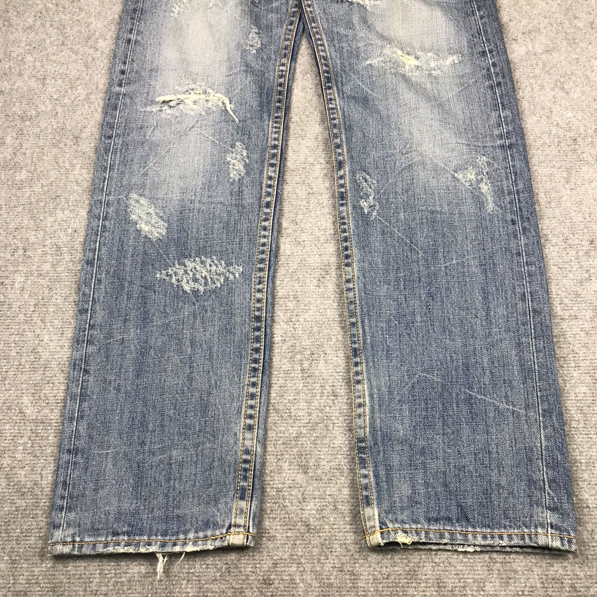 Japanese Brand DISTRESSED DENIM CO.LU JAPANESE JEANS PANTS 147 Size US 30 / EU 46 - 2 Thumbnail
