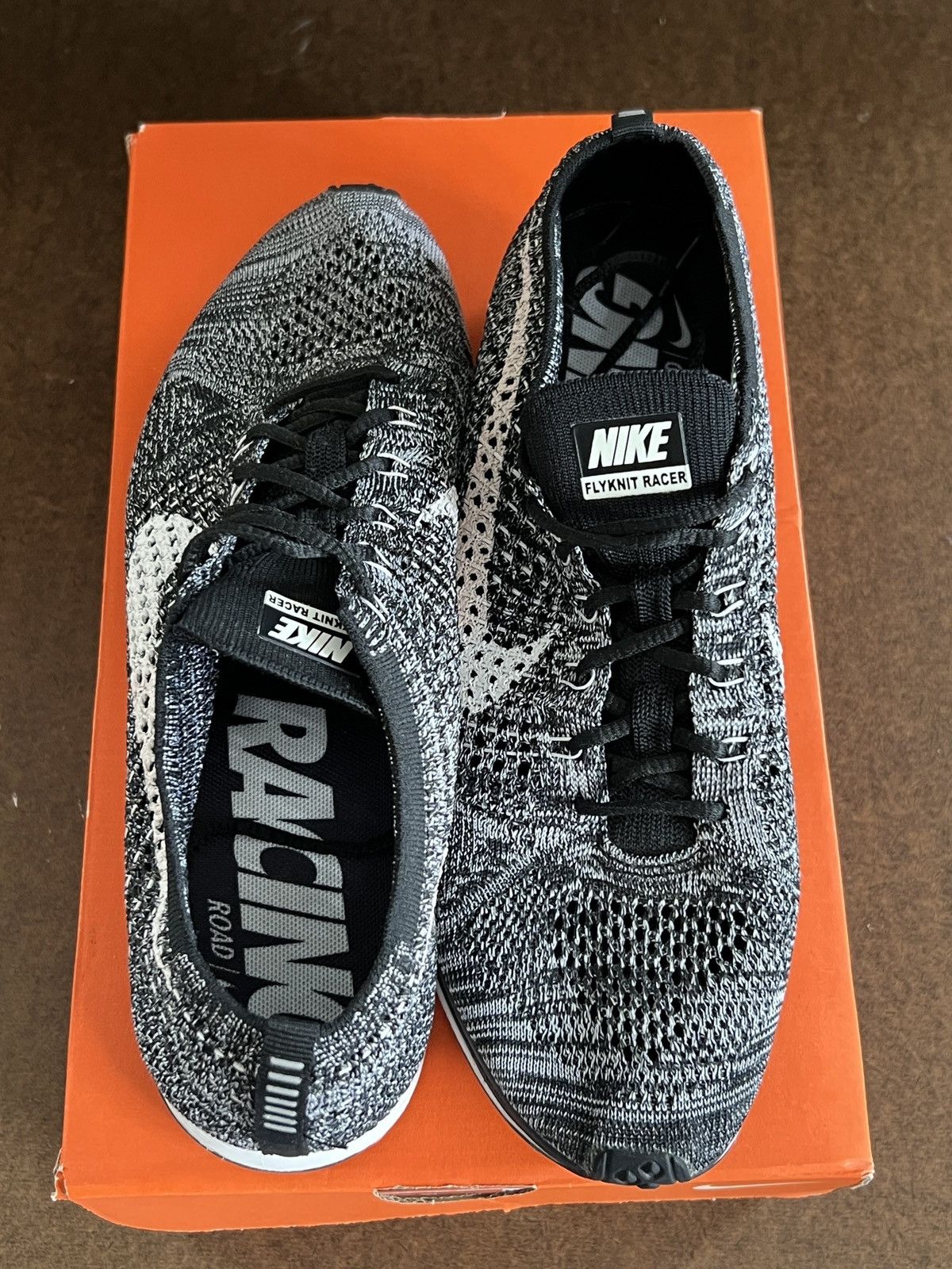 Nike Nike Flyknit Racer Oreo 2 Size US 9 / EU 42 - 3 Thumbnail