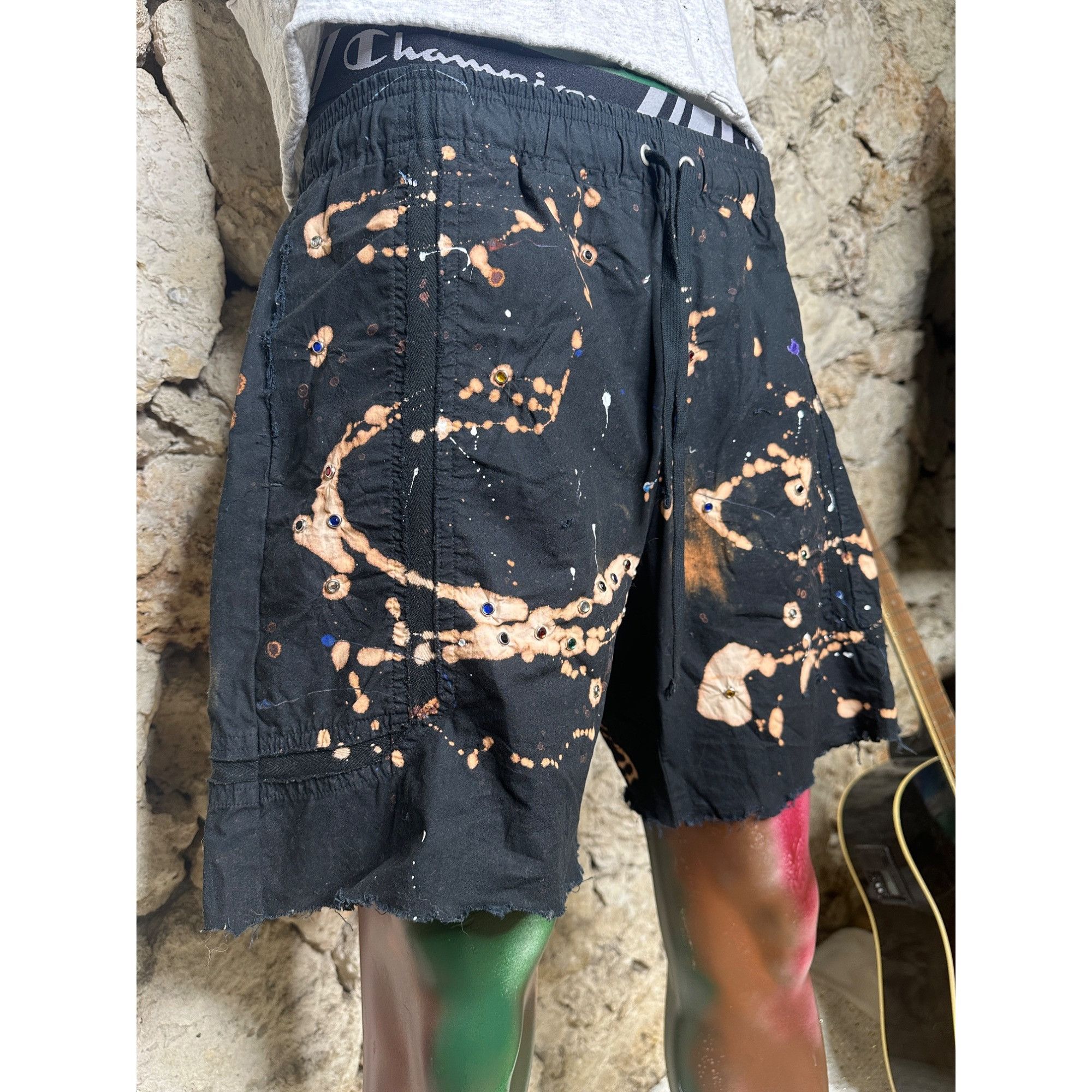 Handmade × John Elliott DRO Lab Custom 1/1 ART x John Elliott Distressed Shorts Size US 34 / EU 50 - 14 Thumbnail