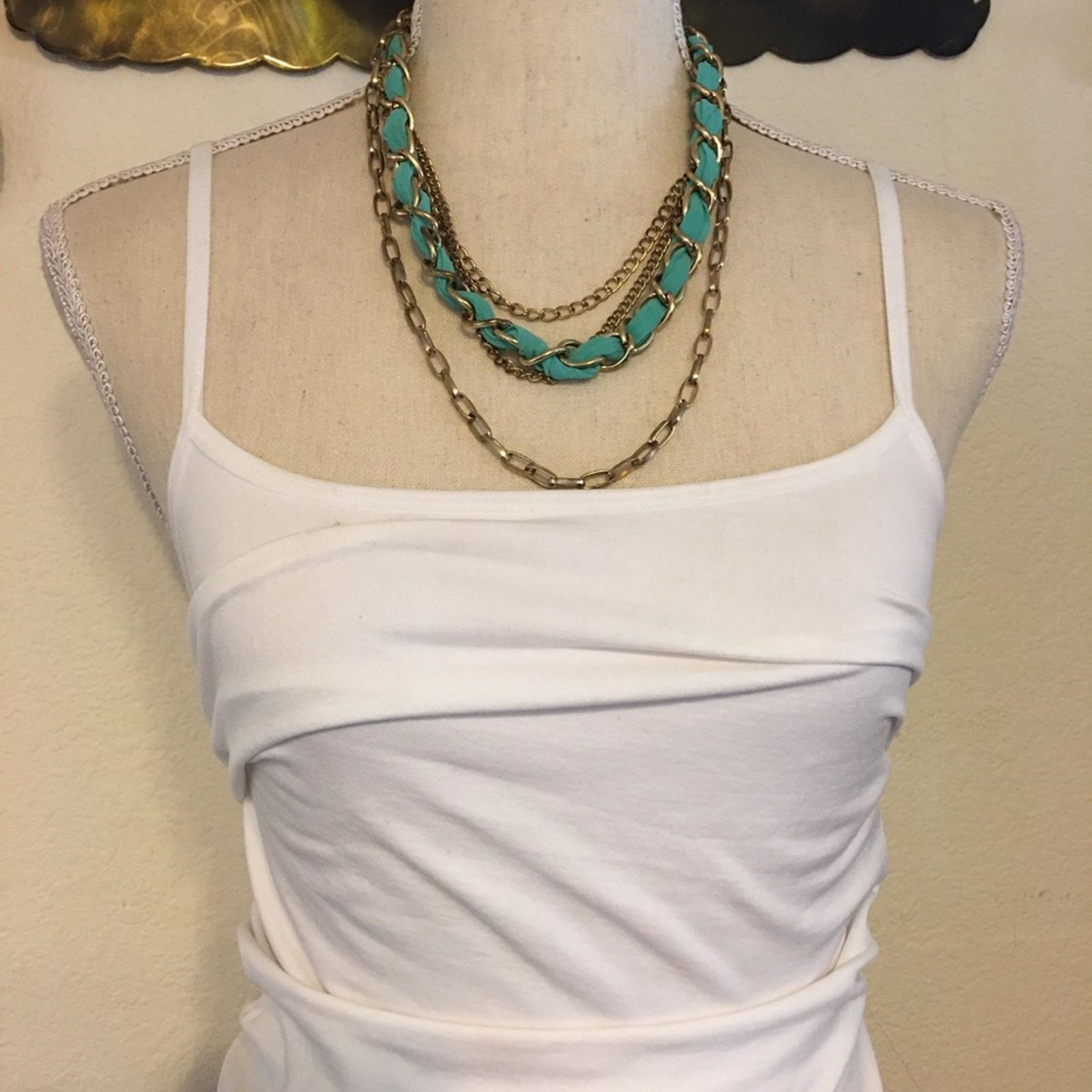 Vintage Vintage gold tone layered chain ribbon necklace Size ONE SIZE - 3 Thumbnail