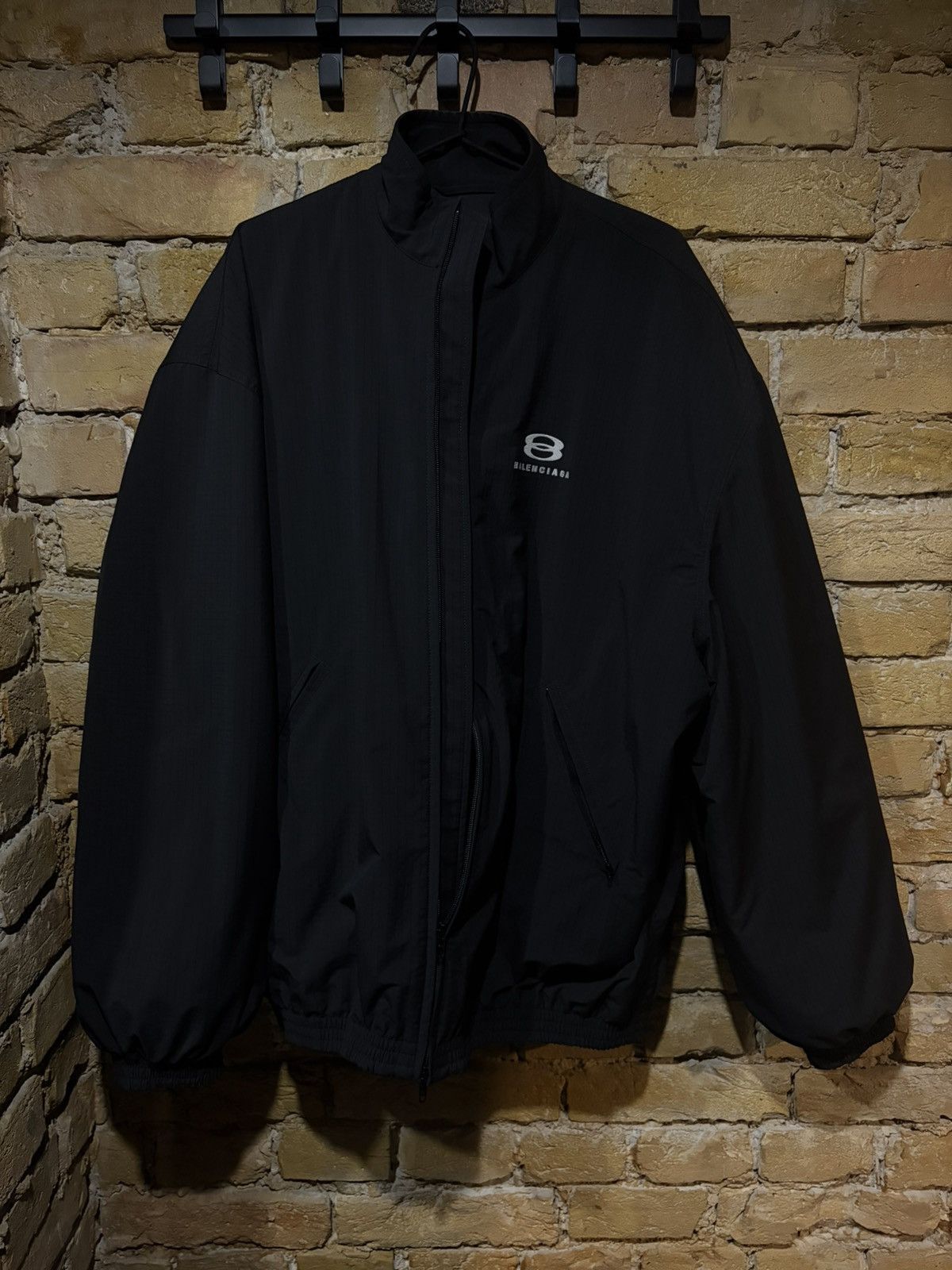 balenciaga unity bomber/windbreaker