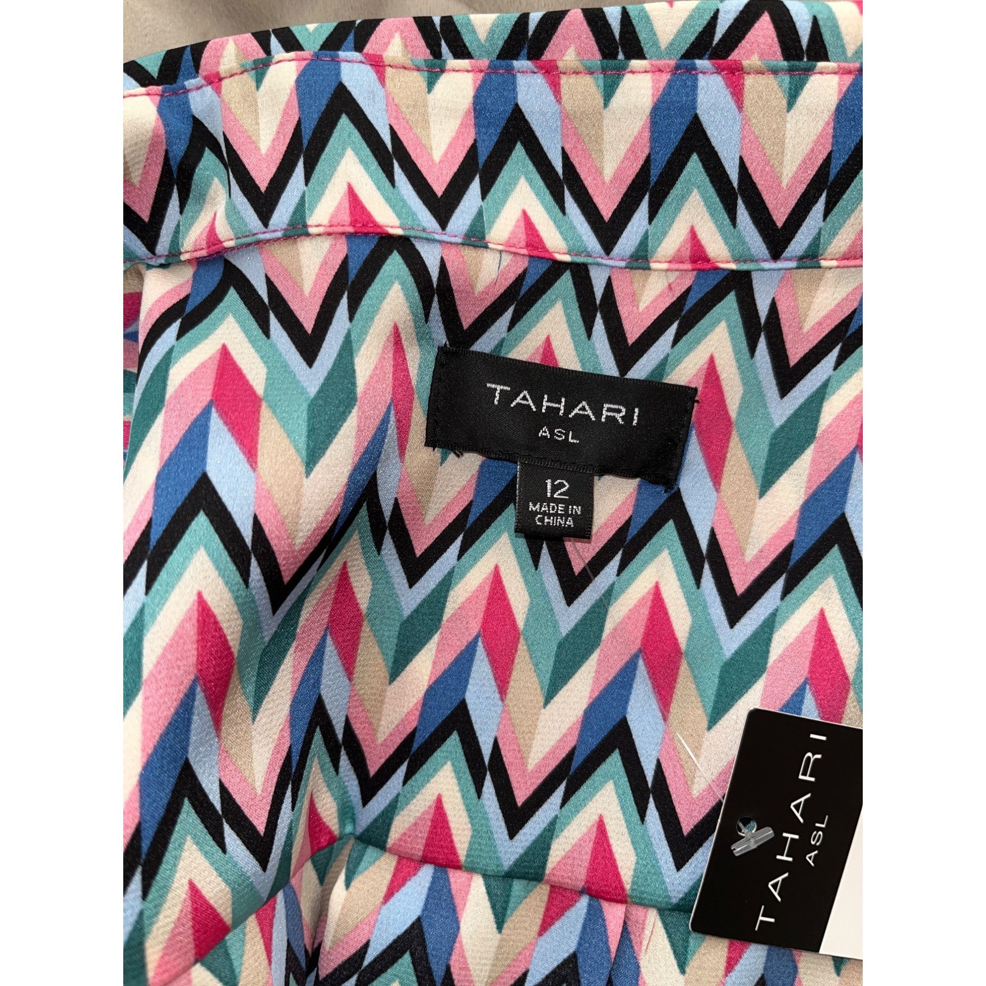 Elie Tahari NWT TAHARI ASL size US12/EU44 pink and turquoise abstract sa Size L / US 10 / IT 46 - 8 Thumbnail