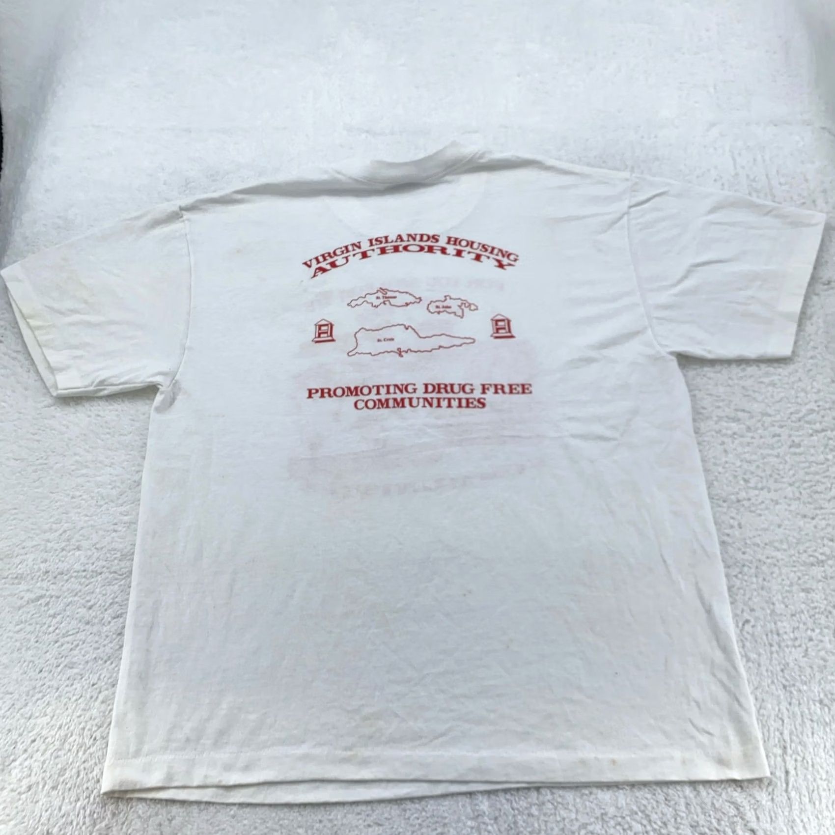 Hanes VINTAGE Hanes Shirt Mens Large White 90s Retro Graphic Print Crew Neck Cotton Polyester Blend Free of N/A Size US L / EU 52-54 / 3 - 6 Thumbnail