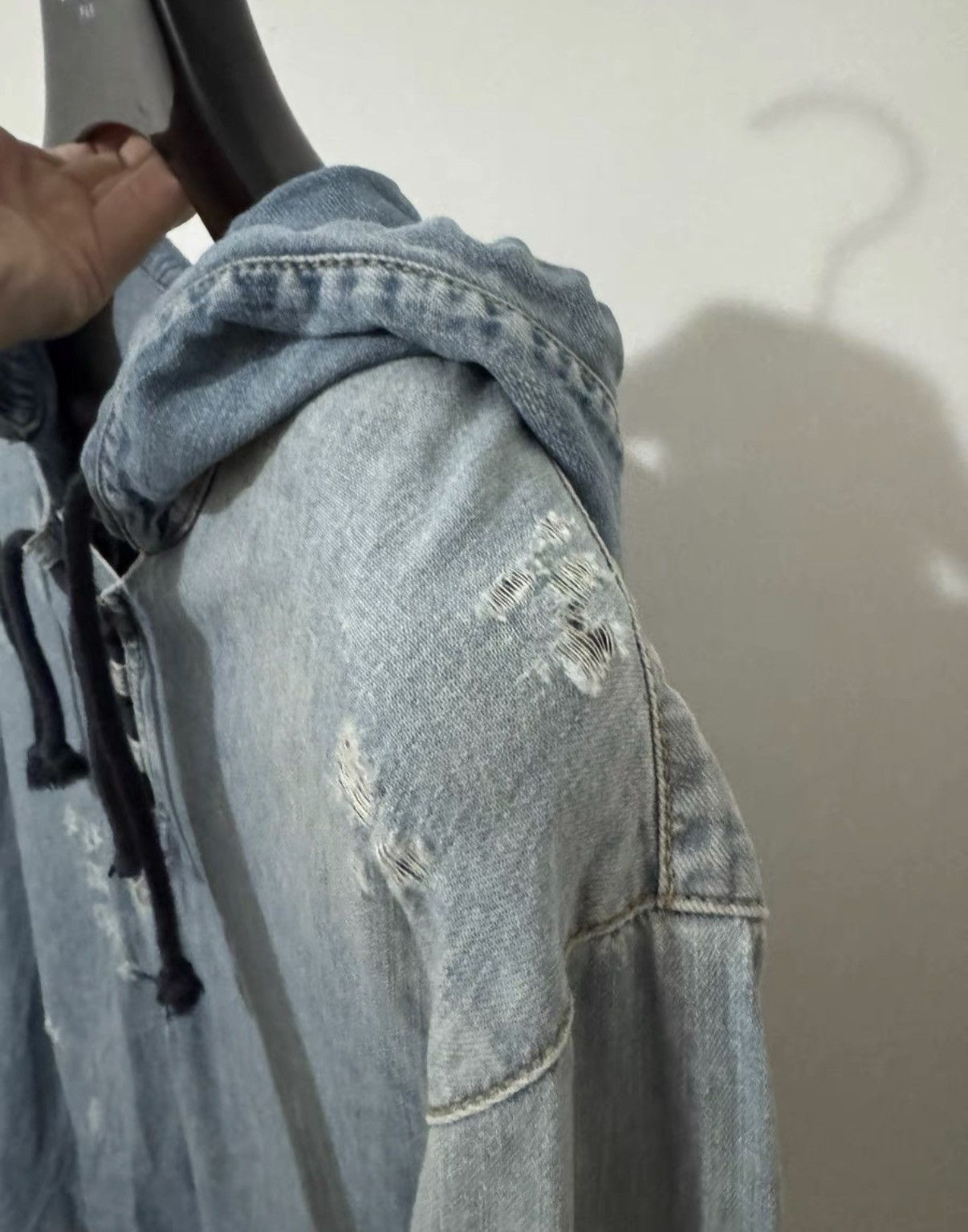 Saint Laurent Paris Saint Laurent (SLP) 19SS Runway Distressed Denim Hoodie Size US XS / EU 42 / 0 - 3 Thumbnail