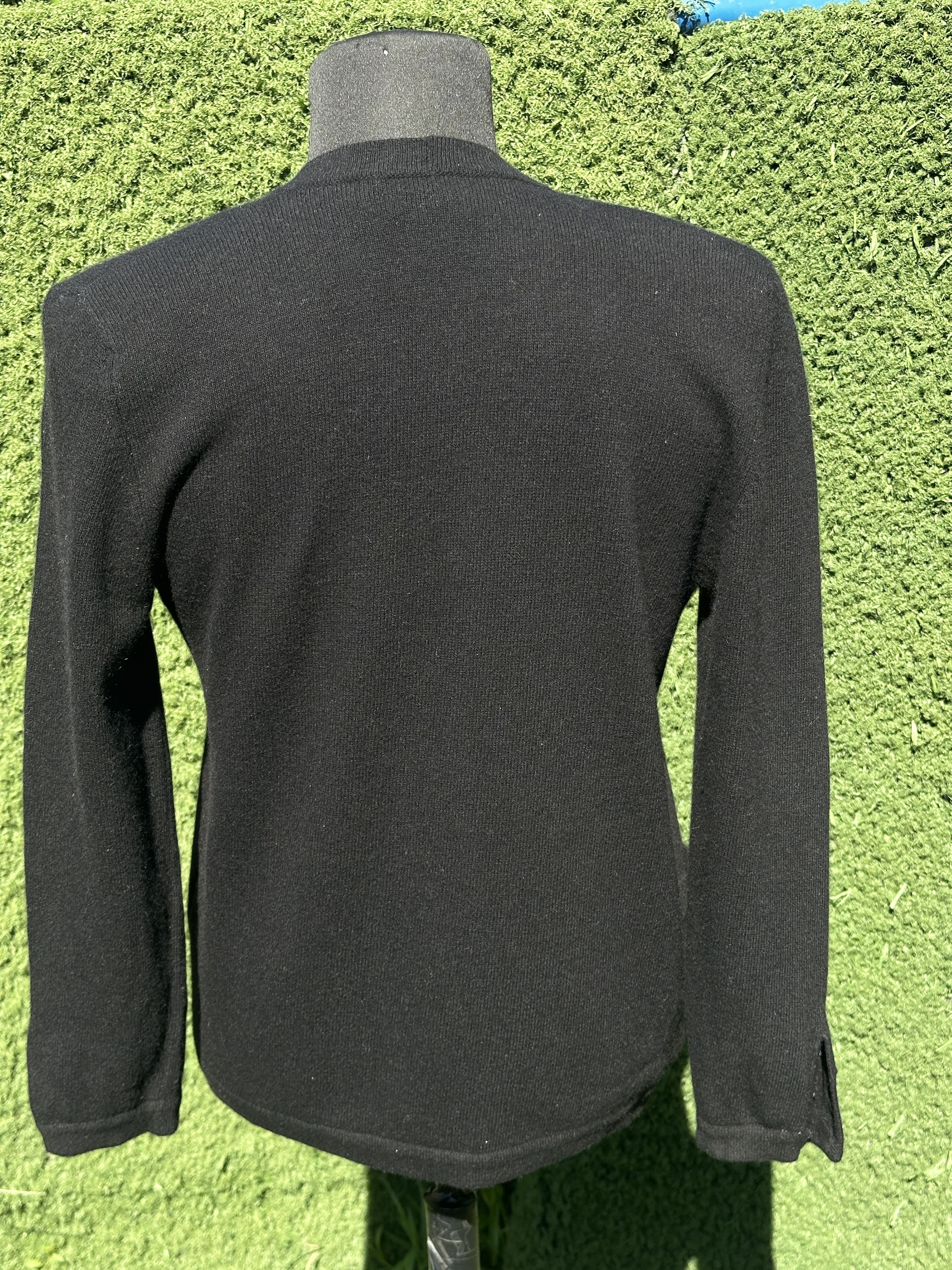 Chanel Cashmere Knit Chanel Museum Late 80 Size S Made in Scotland Size S / US 4 / IT 40 - 2 Thumbnail
