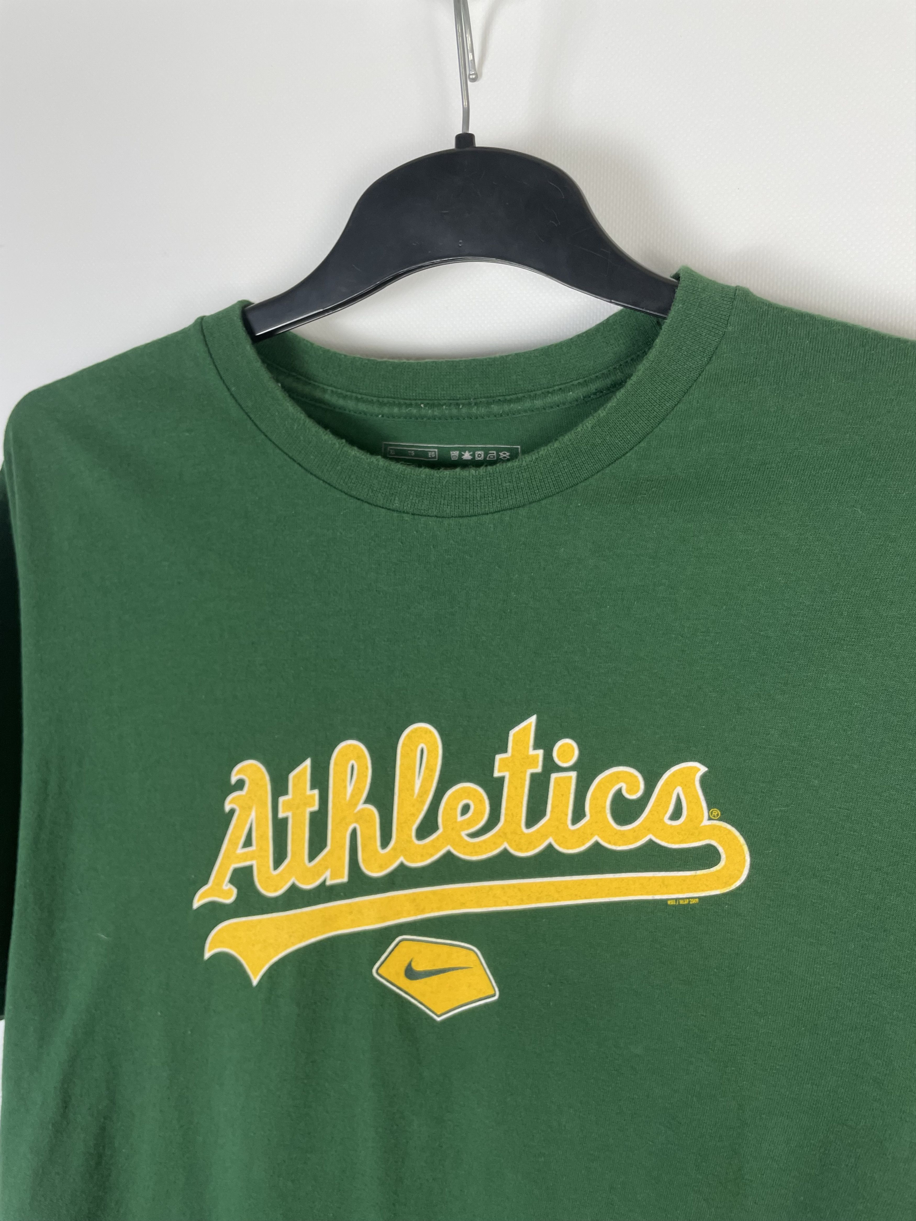 Nike Vintage Nike tee 90s Size US XL / EU 56 / 4 - 4 Thumbnail