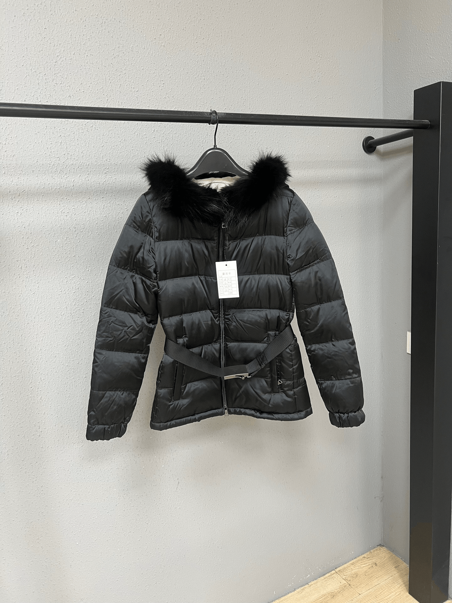 Prada Prada Down Black Down Jacket M Women Size M / US 6-8 / IT 42-44 - 1 Thumbnail