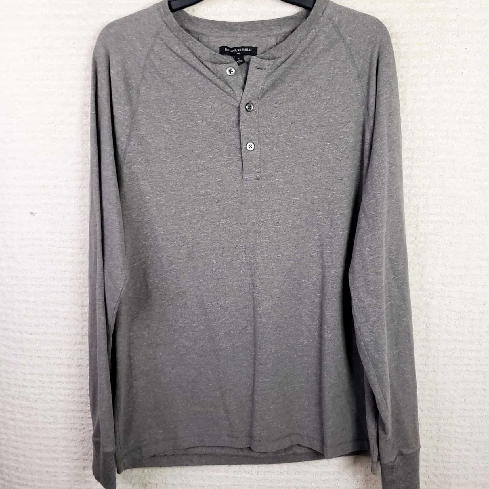 Banana Republic BANANA REPUBLIC Button Front Pullover Henley Shirt L Mens Gray Long Sleeve Shirt Regular Fit Size US L / EU 52-54 / 3 - 2 Thumbnail