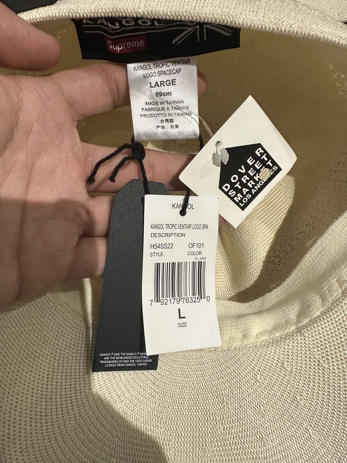 Kangol × Supreme Supreme Kangol Ventair Logo Spacecap Size ONE SIZE - 4 Thumbnail