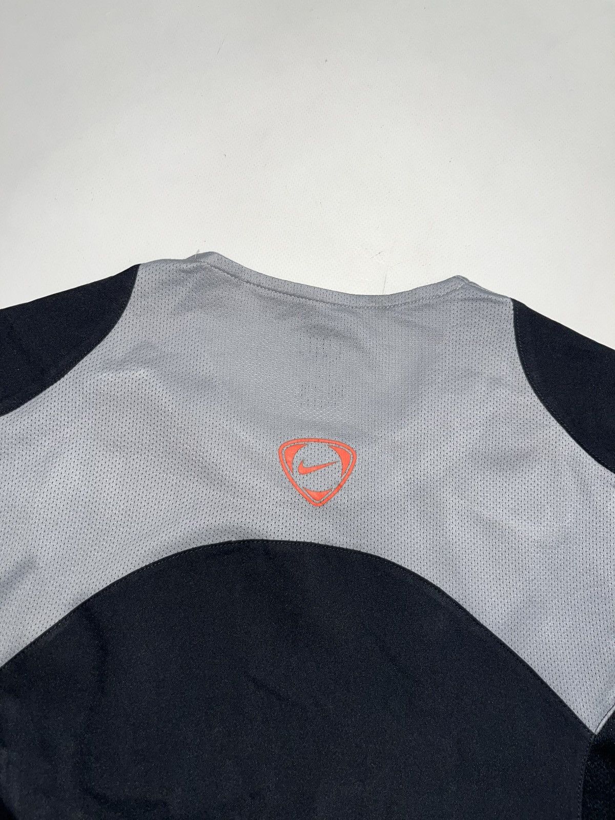 Nike VTG 00s Nike Total 90 Tank Top Jersey Blokecore TN Shox Size US S / EU 44-46 / 1 - 7 Thumbnail