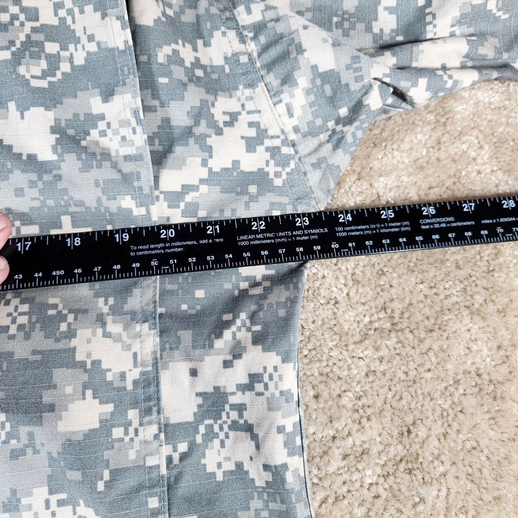 Vintage US Army Combat Uniform Coat Small Green Gray Camo NATO Mens Size US S / EU 44-46 / 1 - 7 Thumbnail