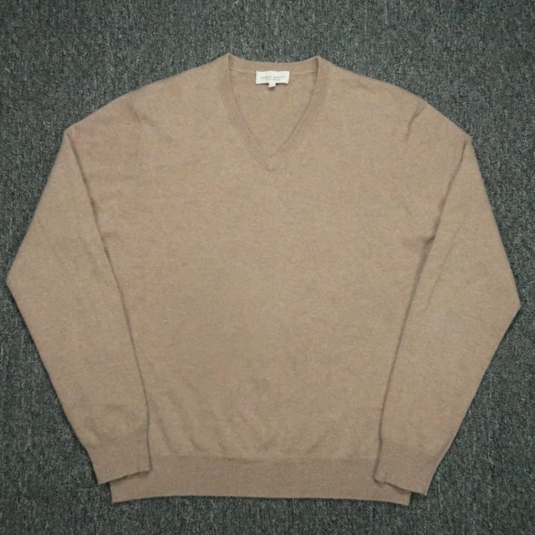 Neiman Marcus Neiman Marcus Sweater Mens XL Brown 100% Cashmere V Neck Pullover End Mens XL Brown Cashmere Sweater Size US XL / EU 56 / 4 - 2 Thumbnail
