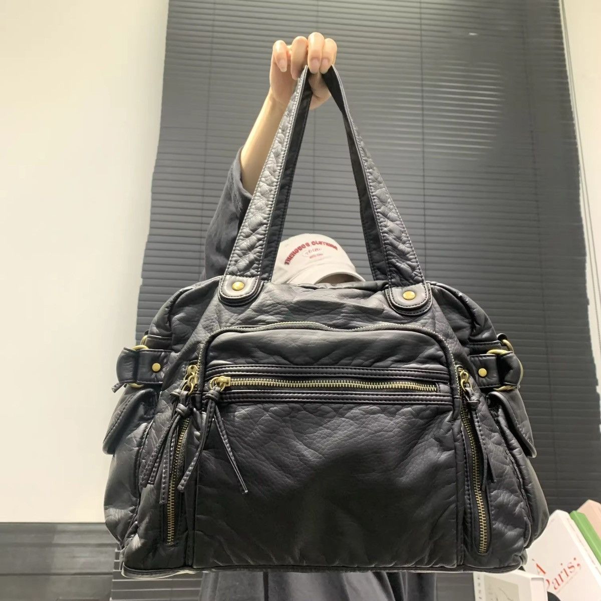 Vintage Retro Capacity y2k Multi Pocket Shoulder PU Leather Bag Size ONE SIZE - 5 Thumbnail