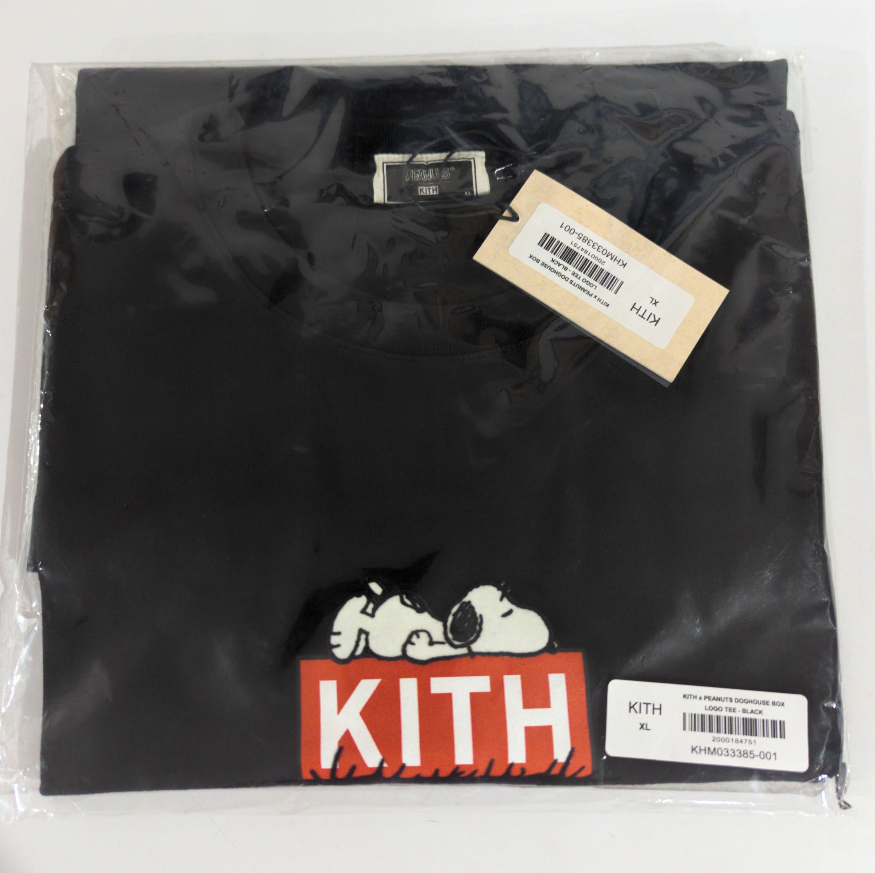KITH × PEANUTS DOGHOUSE BOX LOGO Tee KITH × PEANUTS DOGHOUSE BOX