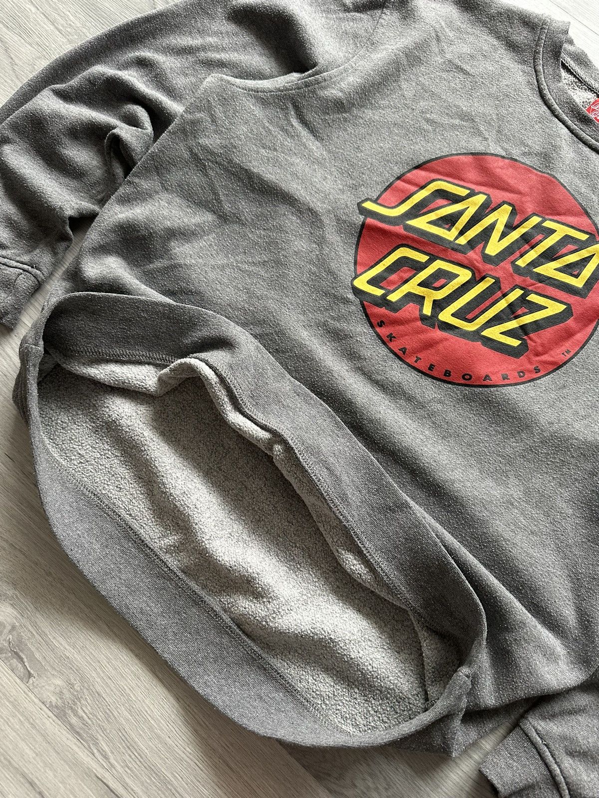 Santa Cruz Skateboards Vintage sweatshirt Santa Cruz skateboards Size US M / EU 48-50 / 2 - 4 Thumbnail