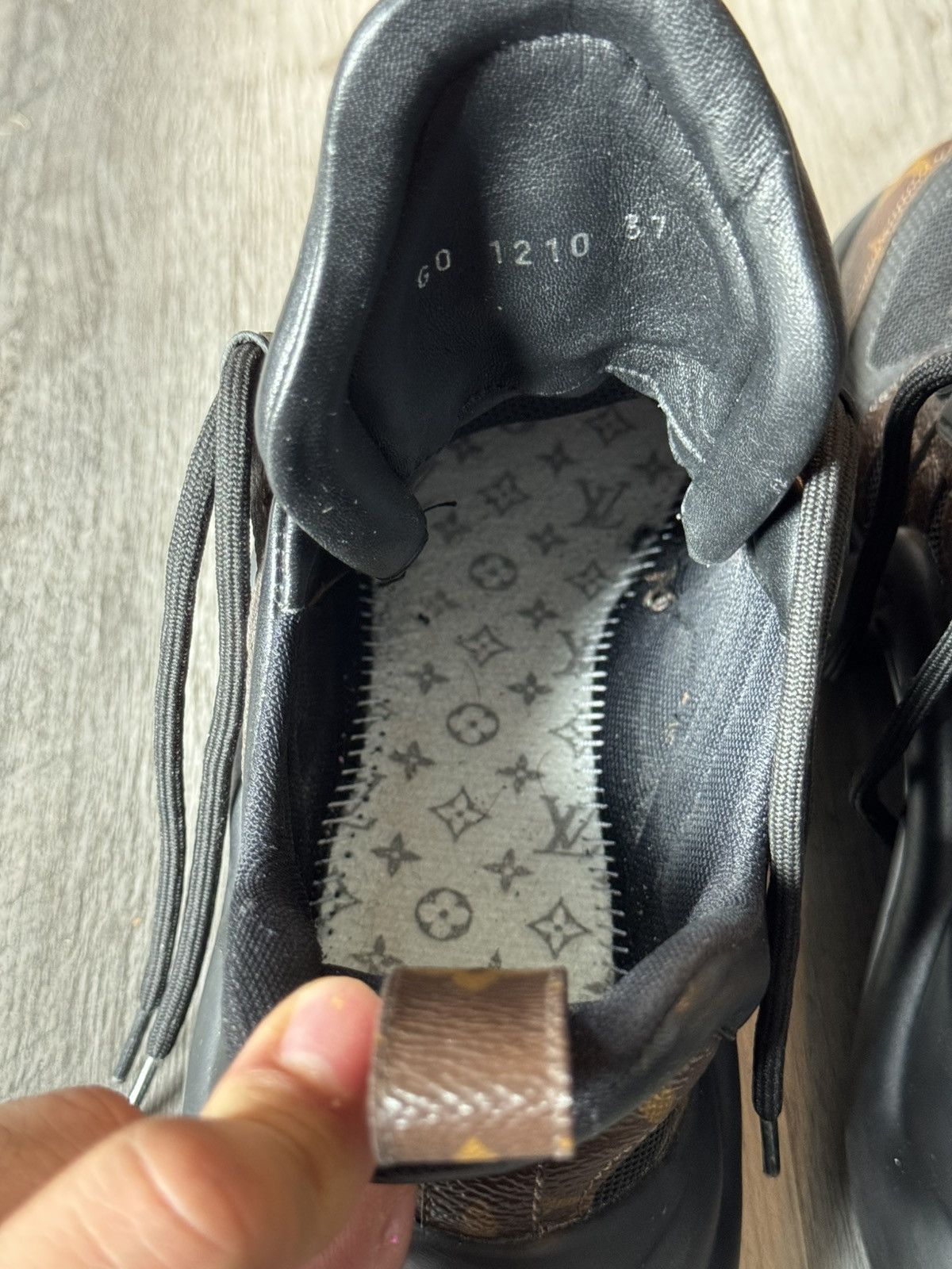 Louis Vuitton Louis Vuitton Archlight Black and Brown Monogram Size US 7 / IT 37 - 14 Thumbnail