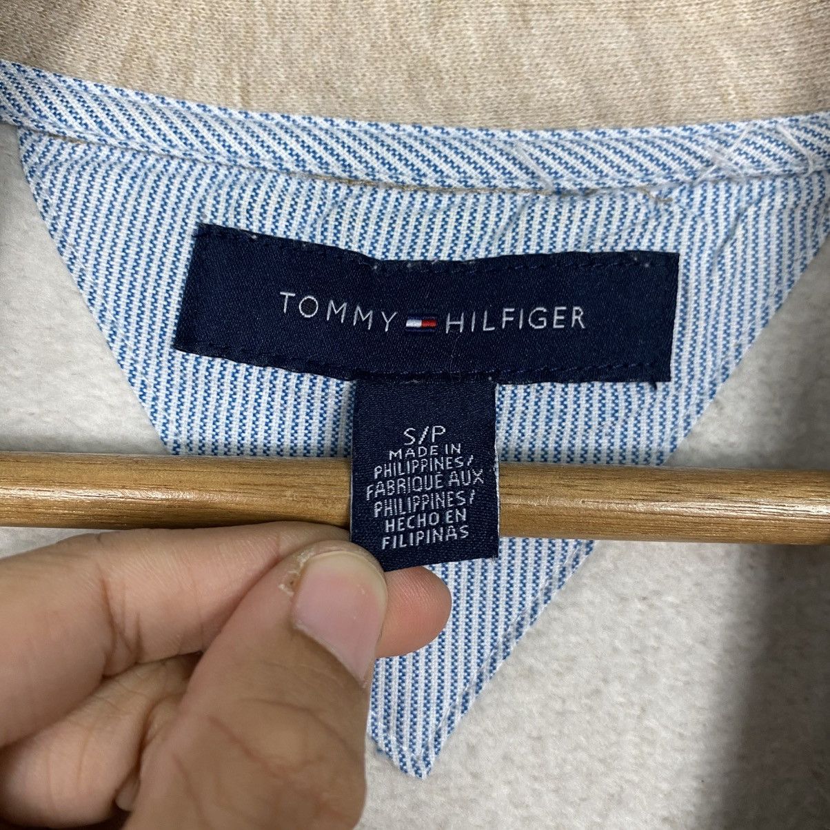 Tommy Hilfiger Tommy Hilfiger shawl collar cardigan Size US M / EU 48-50 / 2 - 15 Thumbnail