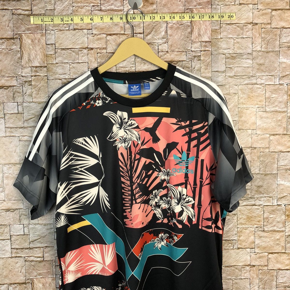 Adidas Adidas Black T-Shirt #A788 Size US XL / EU 56 / 4 - 2 Thumbnail