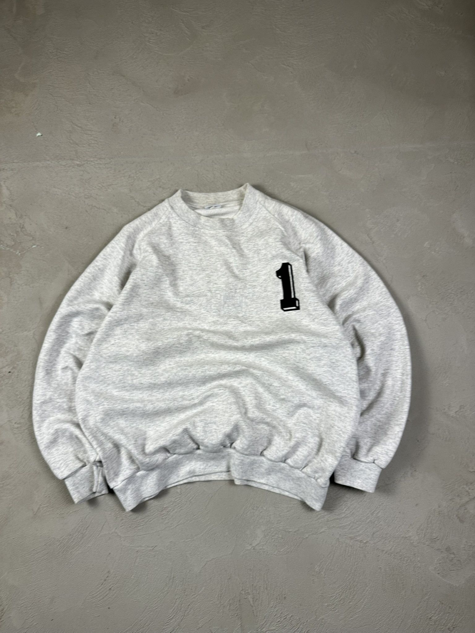 Asics 80s Vintage Acisc Spellout Logo "1" Boxy Crewneck Japan Size US XL / EU 56 / 4 - 6 Thumbnail