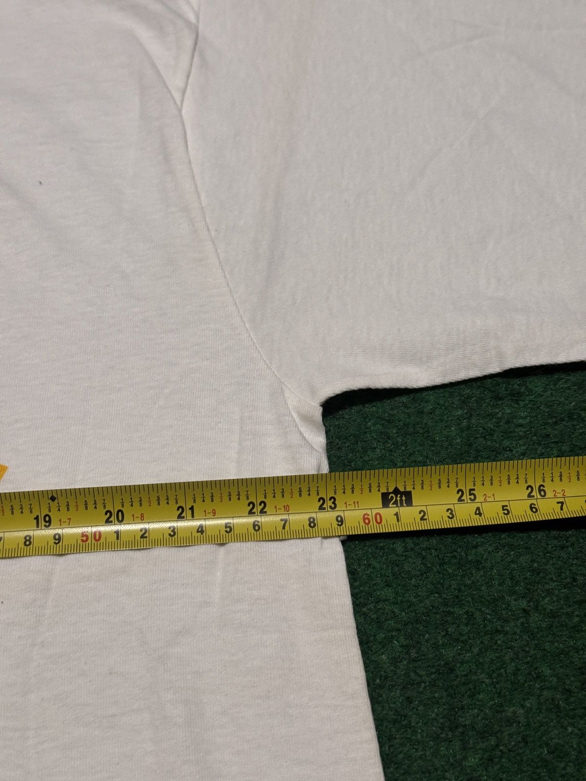 Vintage NCAA March Madness 90s College Basketball XL T Shirt Size US XL / EU 56 / 4 - 6 Thumbnail